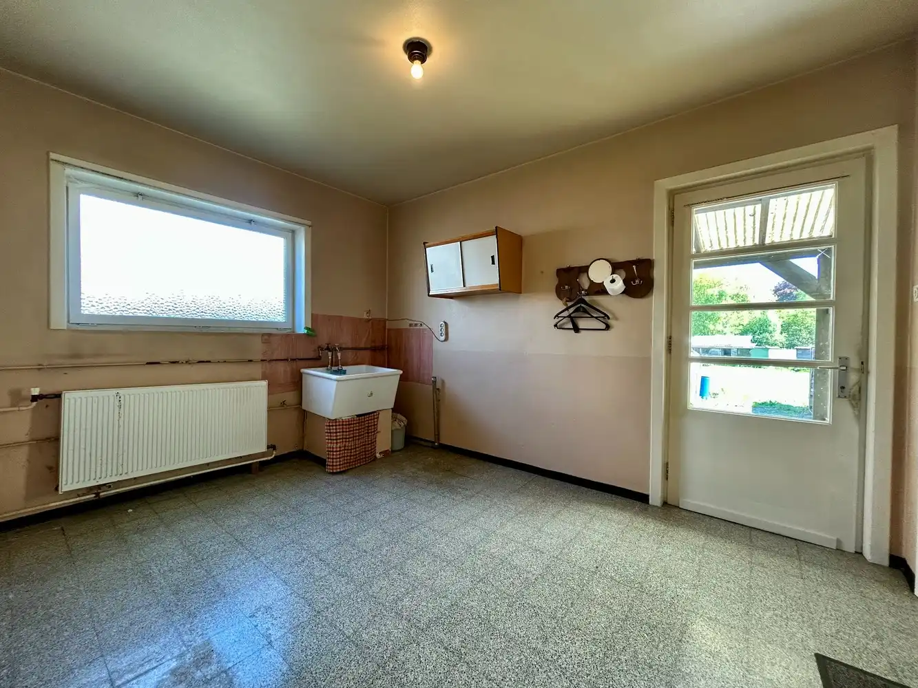 Te renoveren woning op bijna 30 are in Rotselaar foto 8