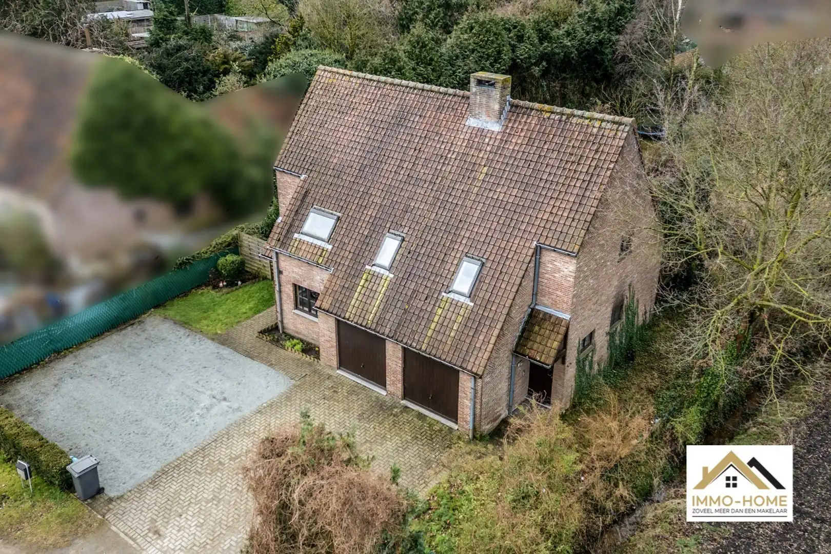 Halfopen bebouwing nabij centrum Lokeren foto 20