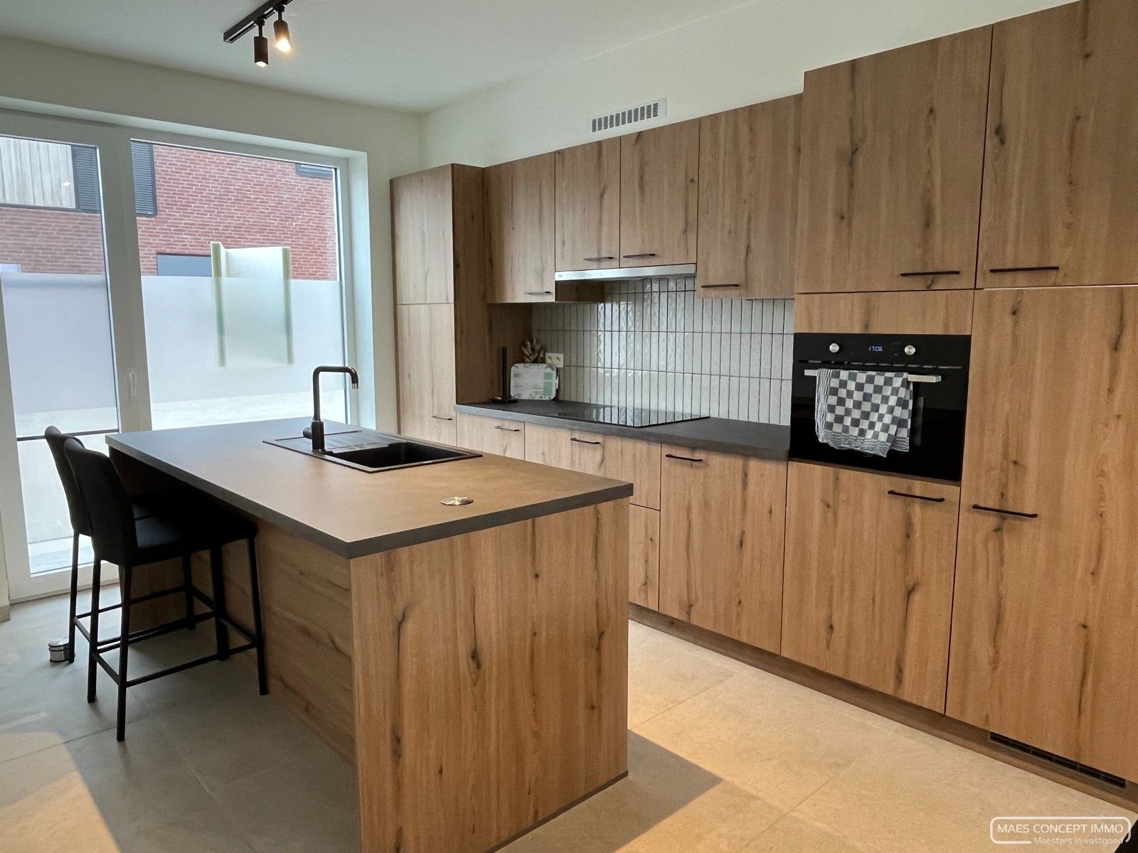 Ruime nieuwbouwwoning te huur in Zwevegem foto 6
