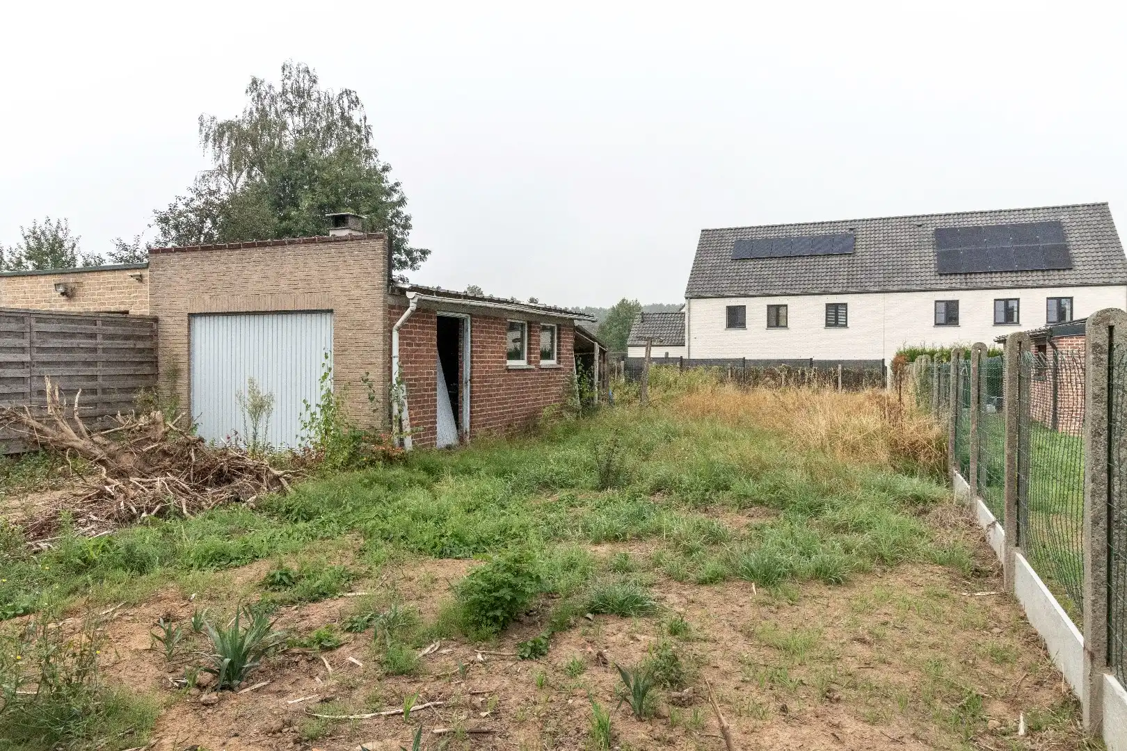 Solide woning met 3 slaapkamers, garage en ruime westgerichte tuin foto 3