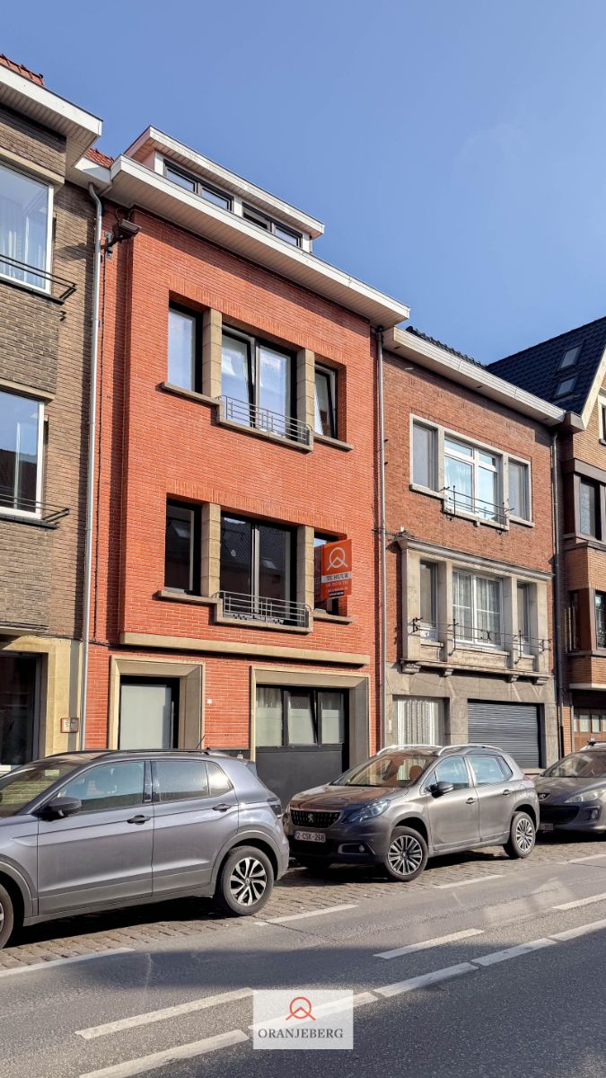 Lichtrijk en gerenoveerd 2 slpk appartement met terras foto 29