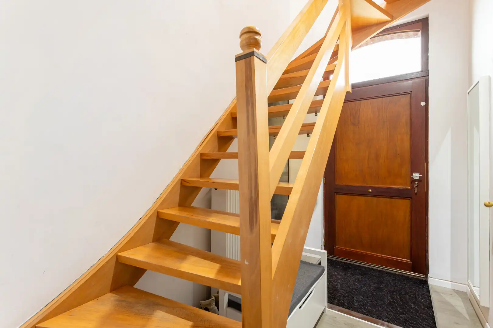 Instapklare driegevelwoning met 3 slpk te Lembeek foto 3