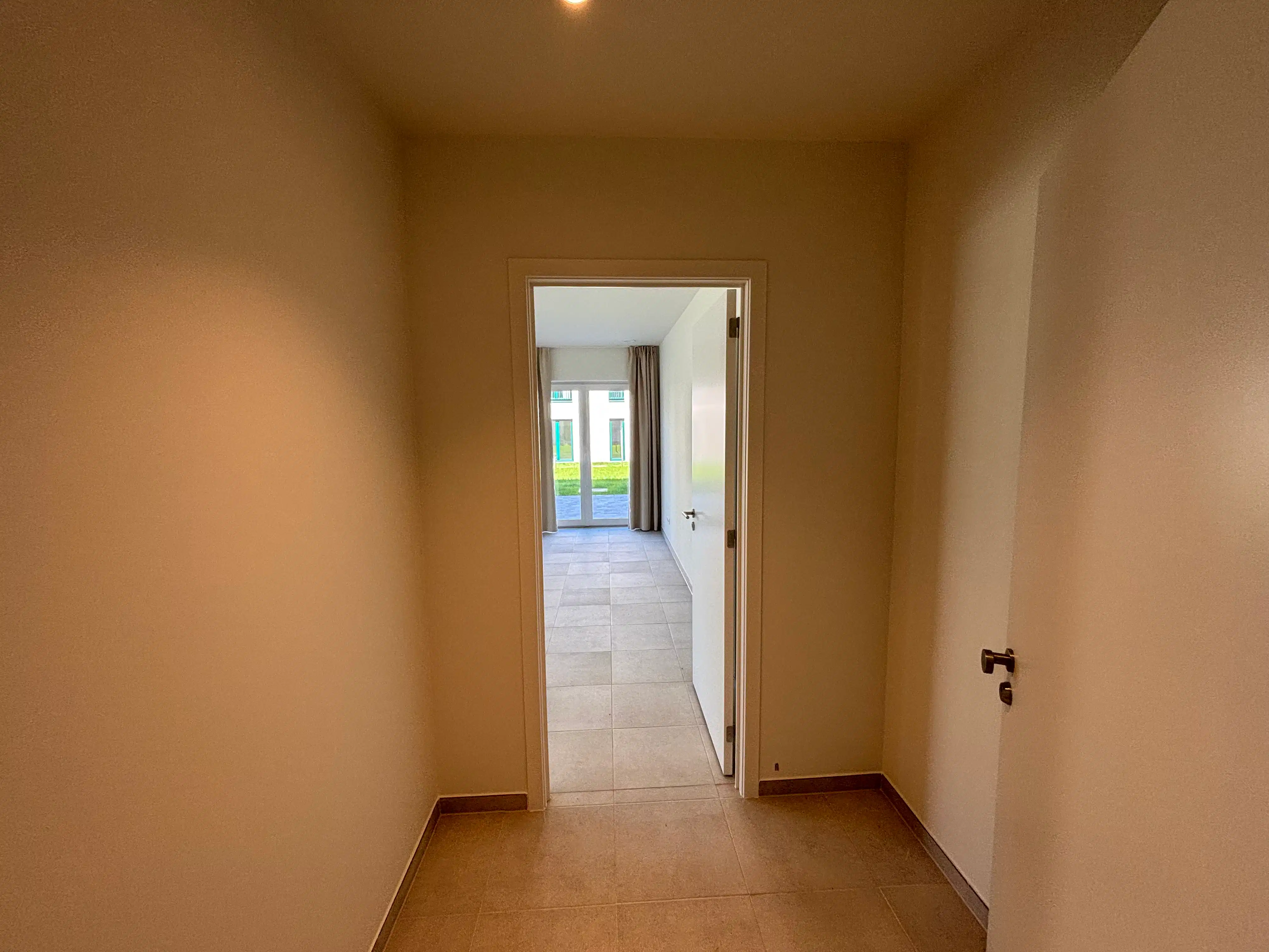 Modern & Energiezuinig: Appartement met 1 slaapkamer + bureau te Koningslo foto 2