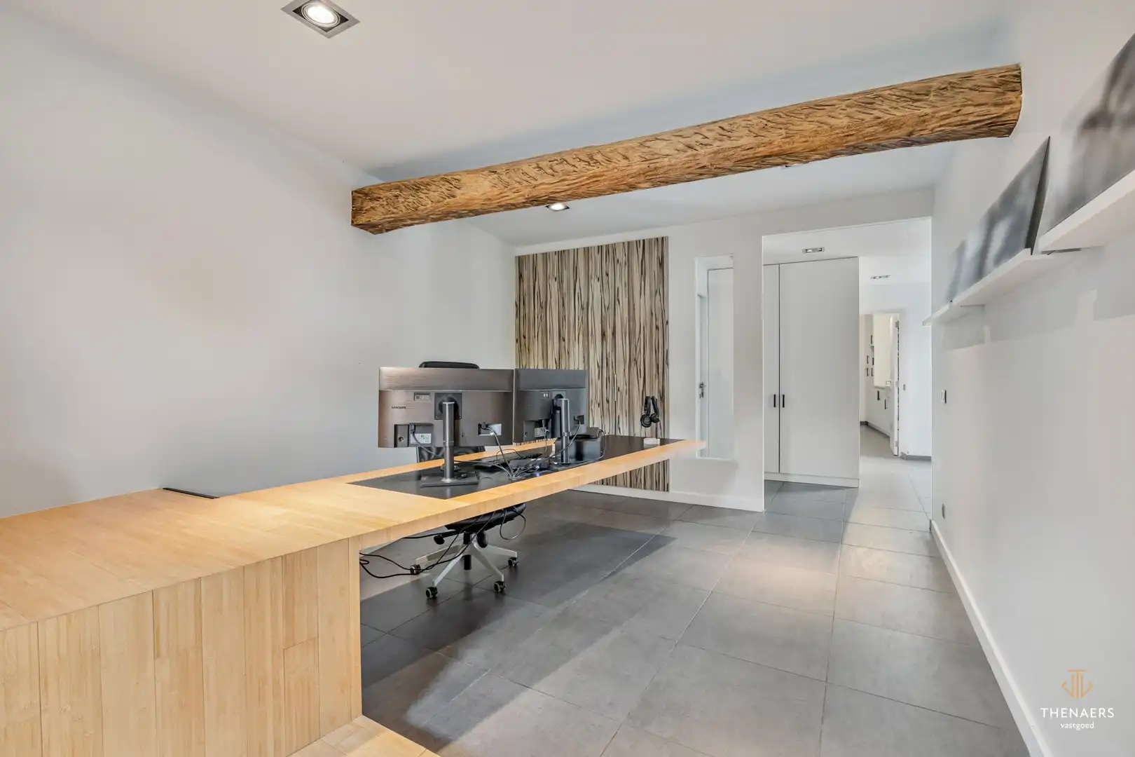 Karaktervolle hoevewoning met 279 m² woonoppervlakte en prachtige tuin op 18a45ca in Heks foto 17