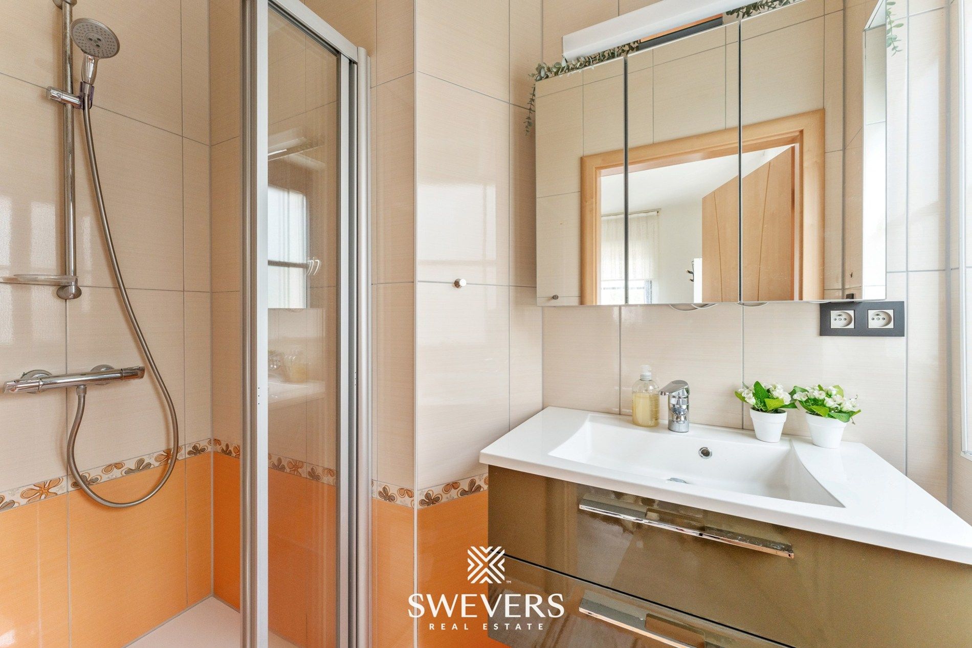 Topwoning voor grote gezinnen met luxe afwerking foto 14