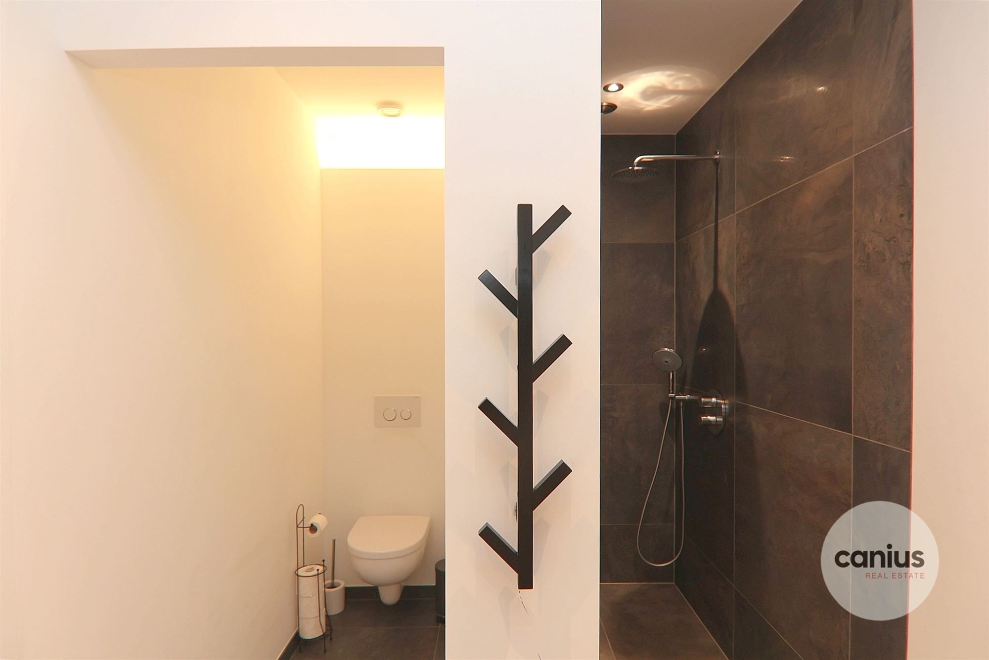 ENERGIEZUINIGE WONING MET 3 SLAAPKAMERS - IDEAAL VOOR VRIJ BEROEP foto 10