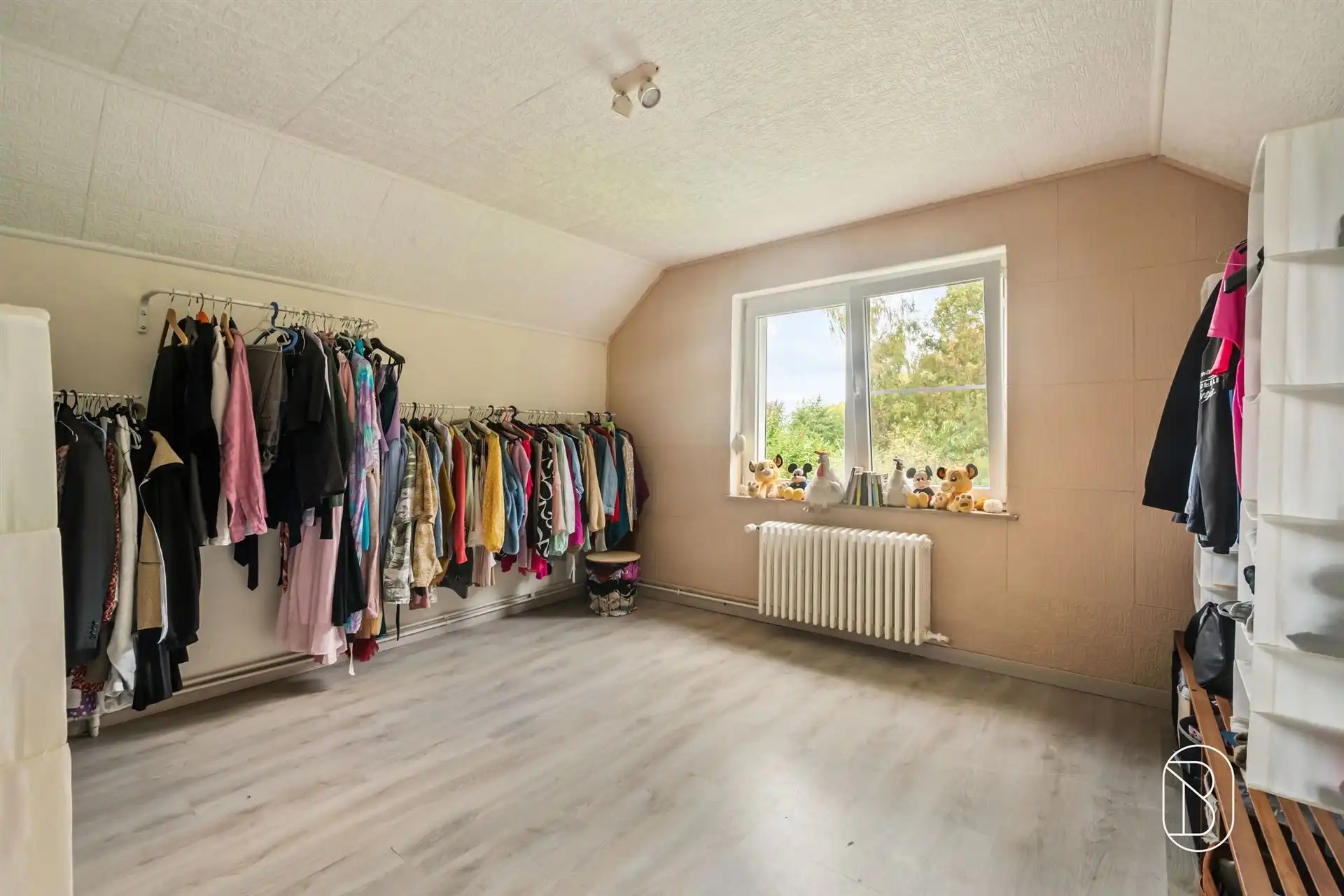 Volledig gerenoveerde woning op 1.800 m² in Warchin foto 15