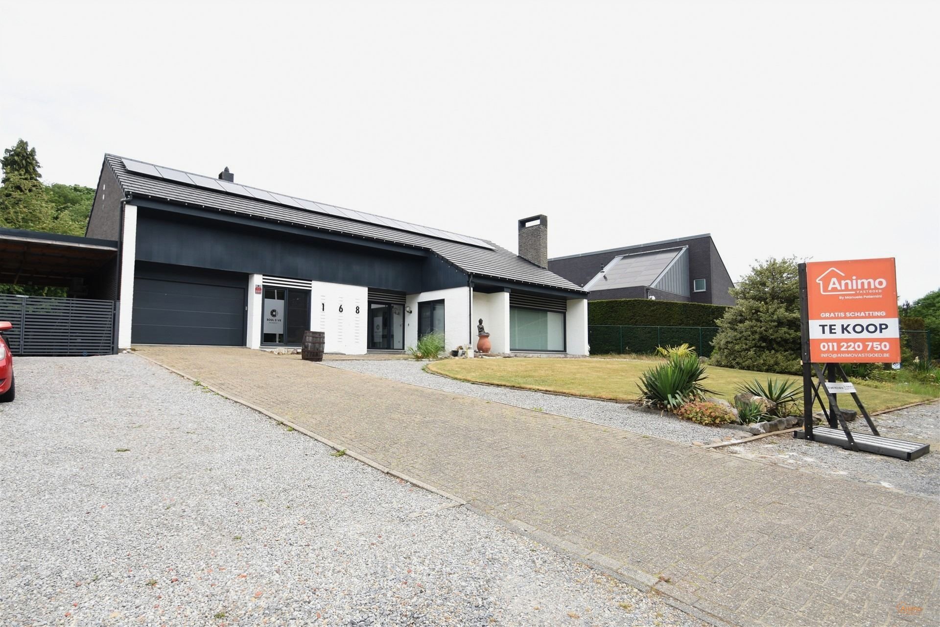 Huis foto {{pictureIndex}}