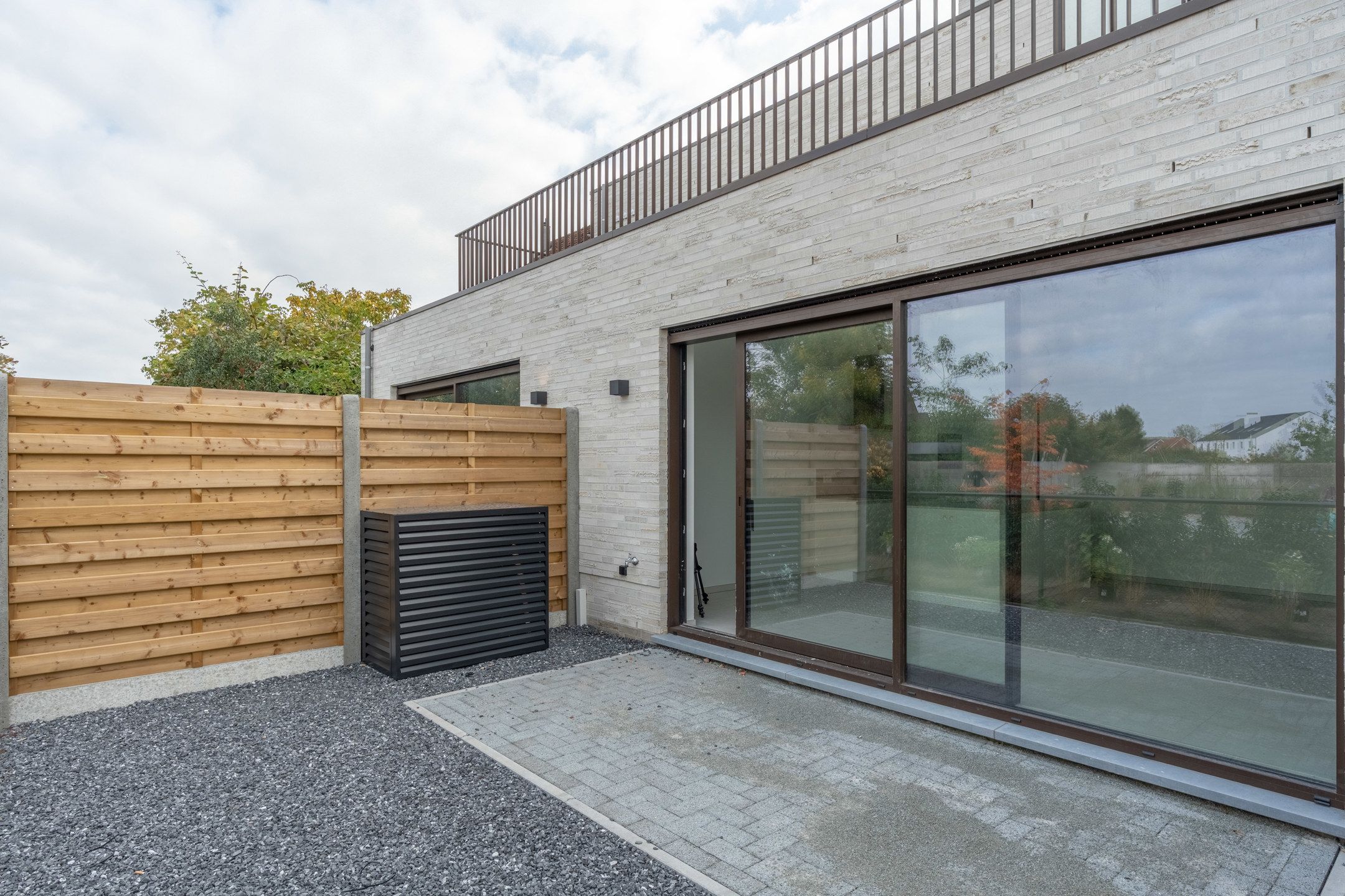 Nieuwbouw appartement met 1 slaapkamer en terras te Geel foto 11