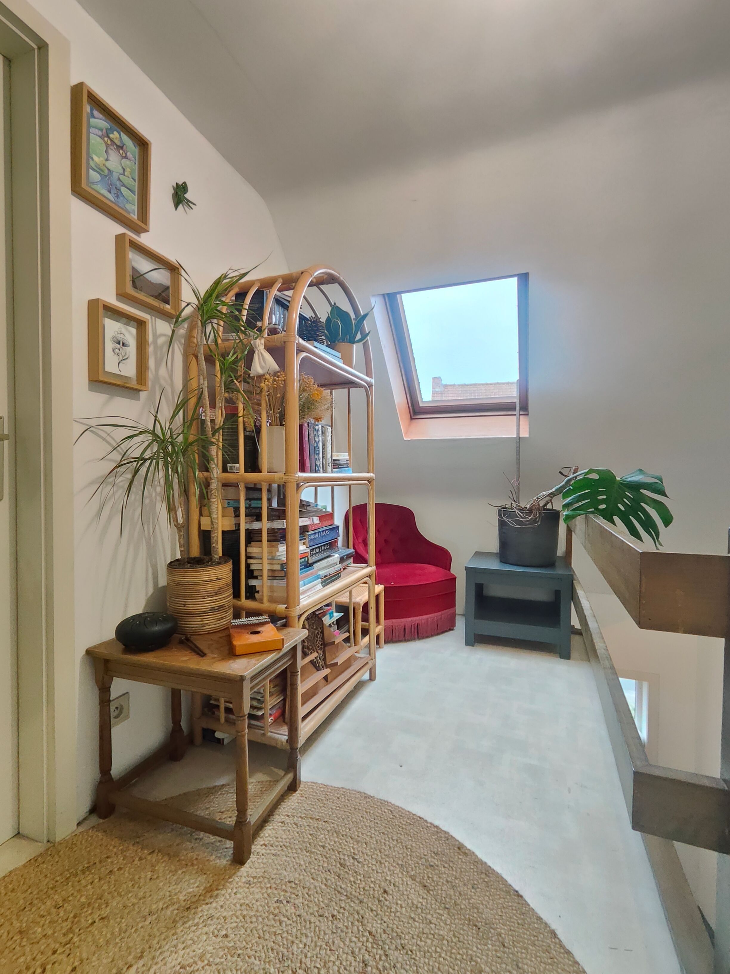 Degelijke villa (ca 654m²) te Jabbeke op de grens met Roksem/Oudenburg ! foto 13