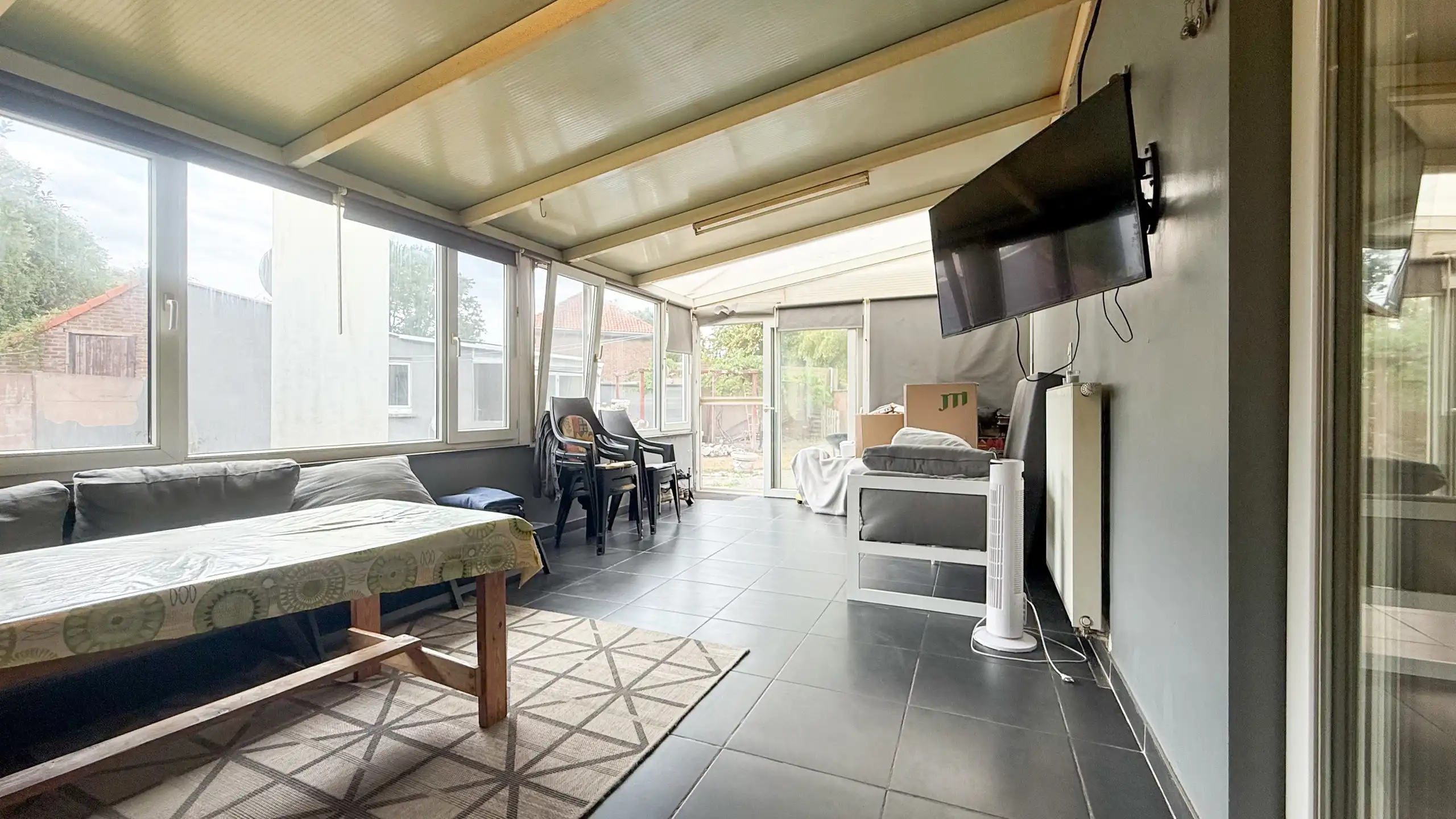 Halfopen woning met tuin, garage en 3 slaapkamers foto 14