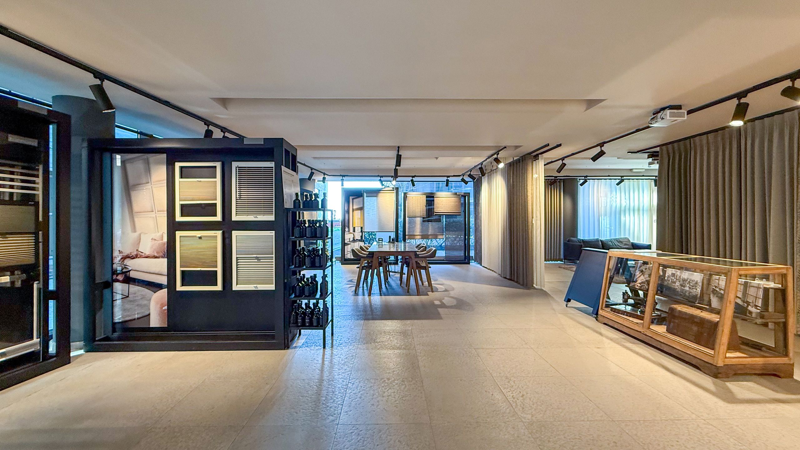 trendy handelsruimte in Hoopnatie aan Scheldekaaien foto 4