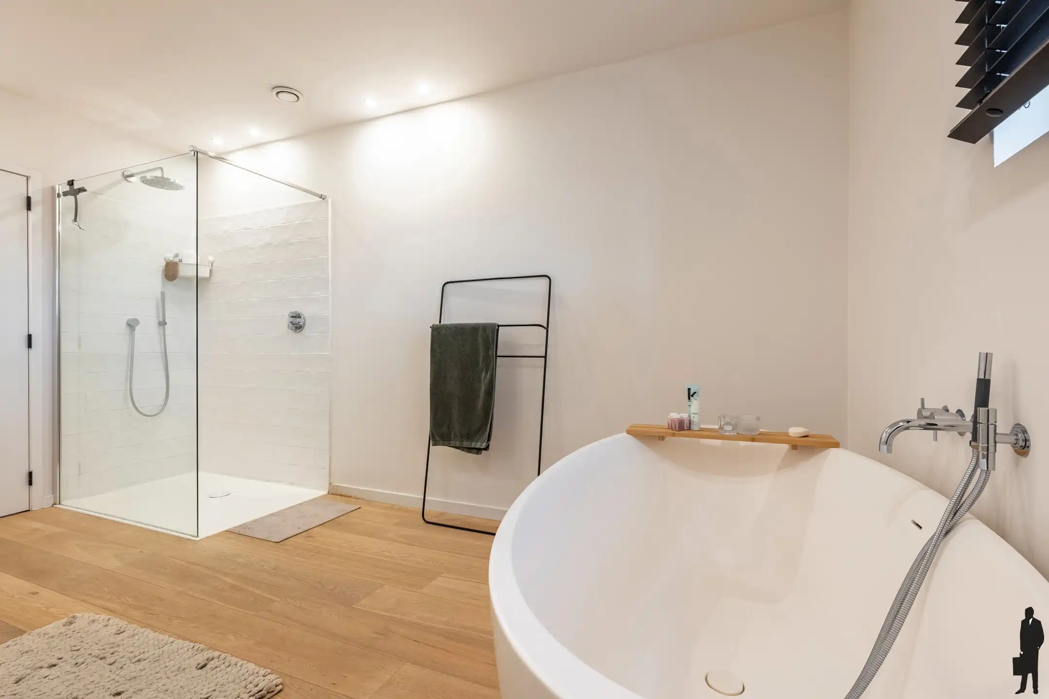 Moderne BEN woning met prachtige tuin en ruime leefruimte foto 25