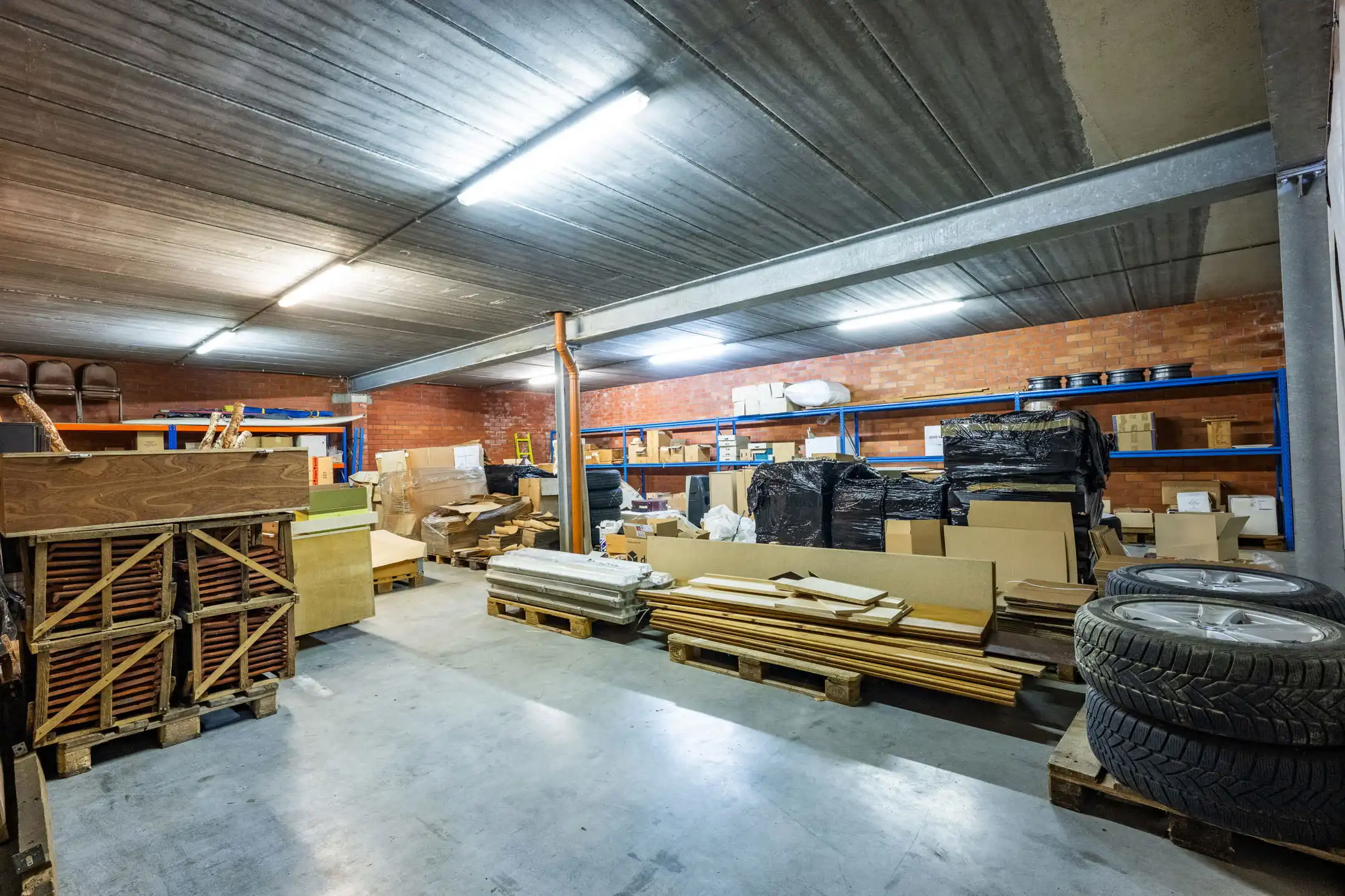 Commerciële ruimte te huur foto 20