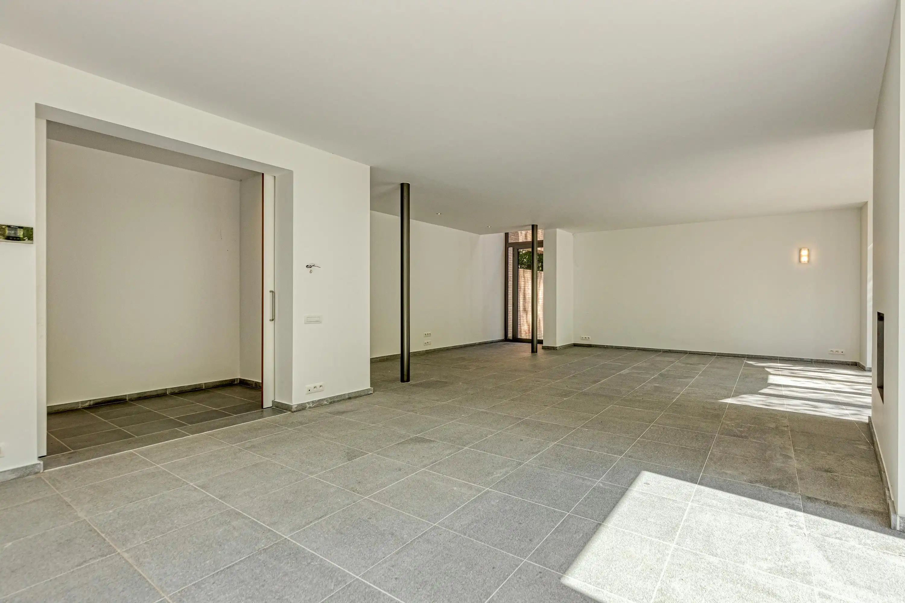 Exclusieve villa in Schilde met ruime zuid-gerichte tuin. foto 5