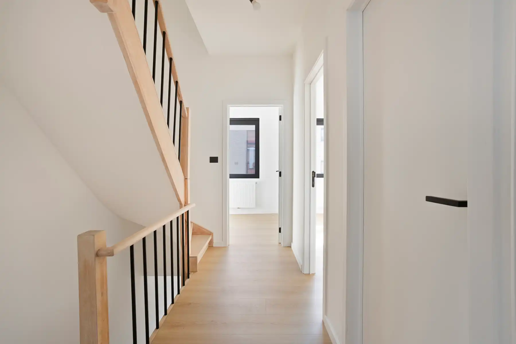 Volledig vernieuwde woning met 3 slaapkamers foto 14