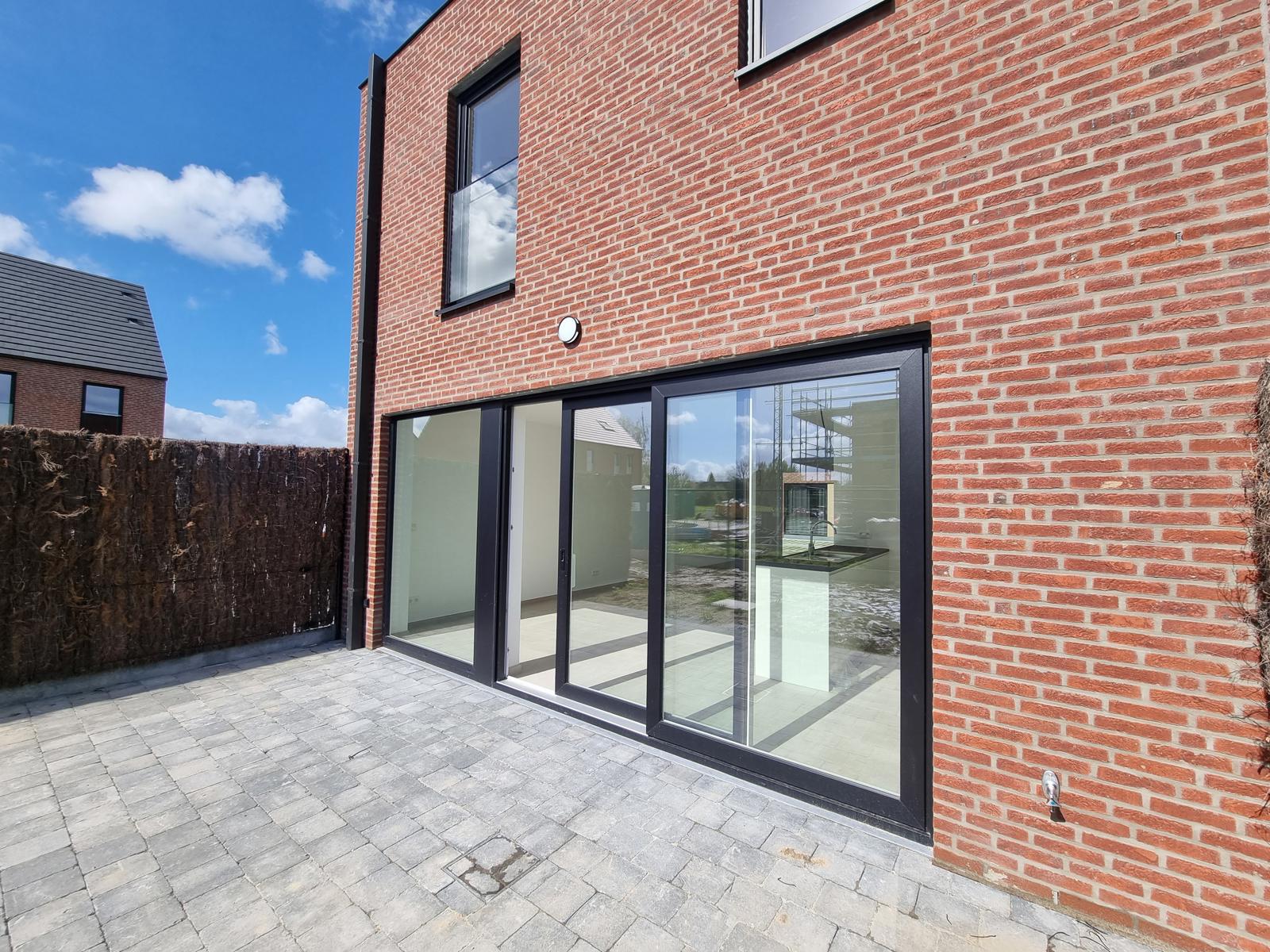 Nieuwbouw met 3 slaapkamers foto 3