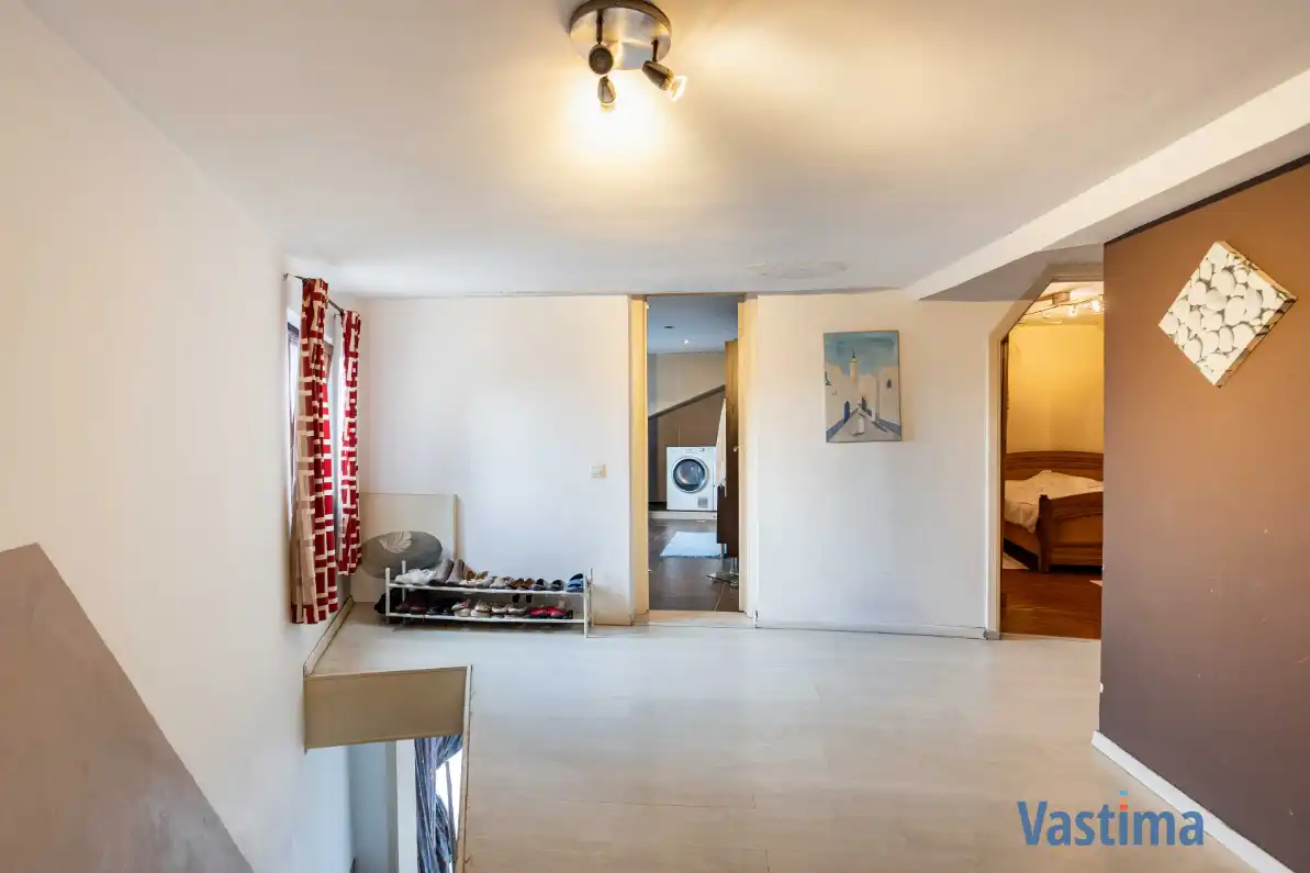 Ruime woning met twee volwaardige wooneenheden nabij centrum Aalst foto 17