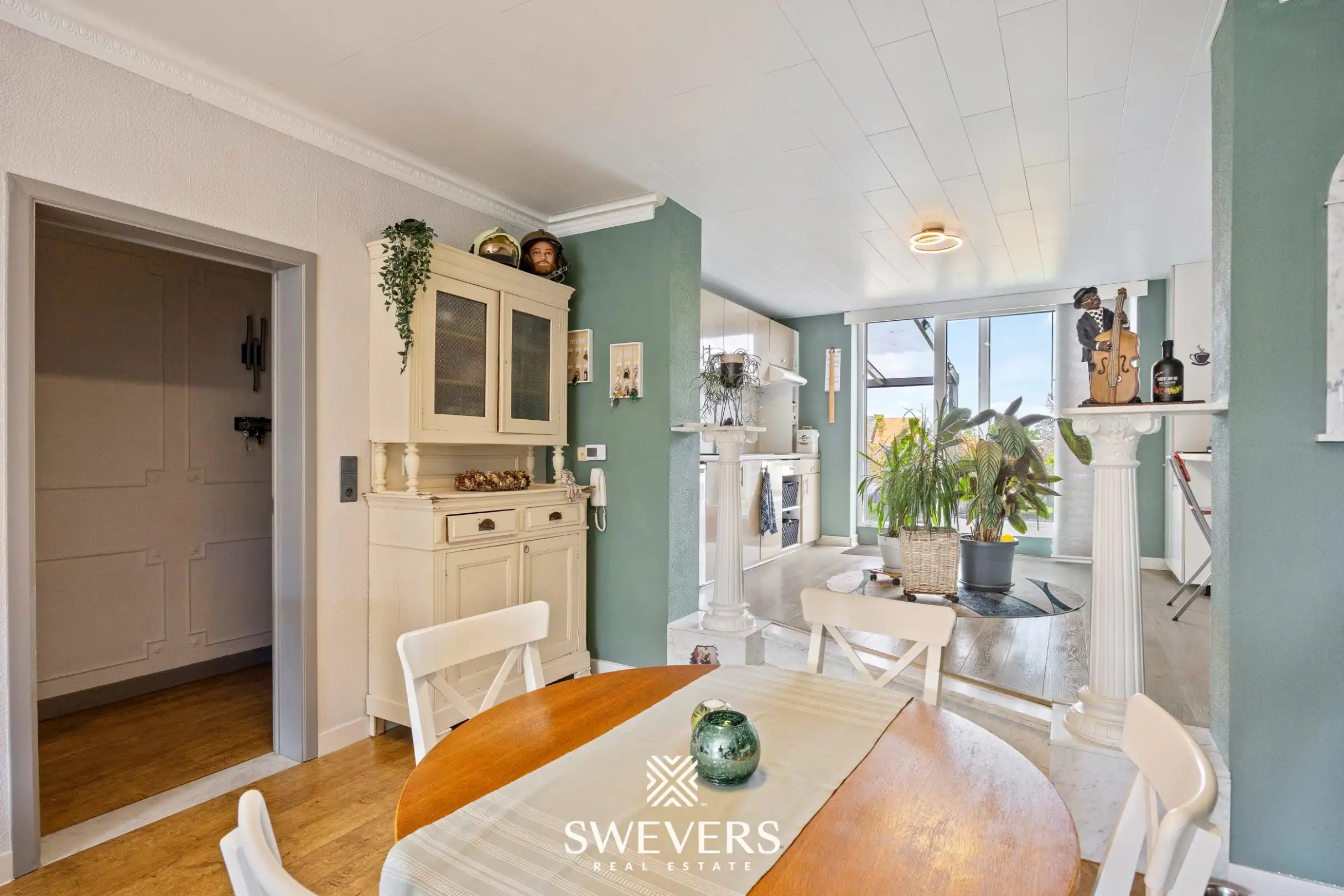 Ruim instapklaar appartement met 3 slaapkamers, garage en terras van 42 m² in Tongeren. foto 6