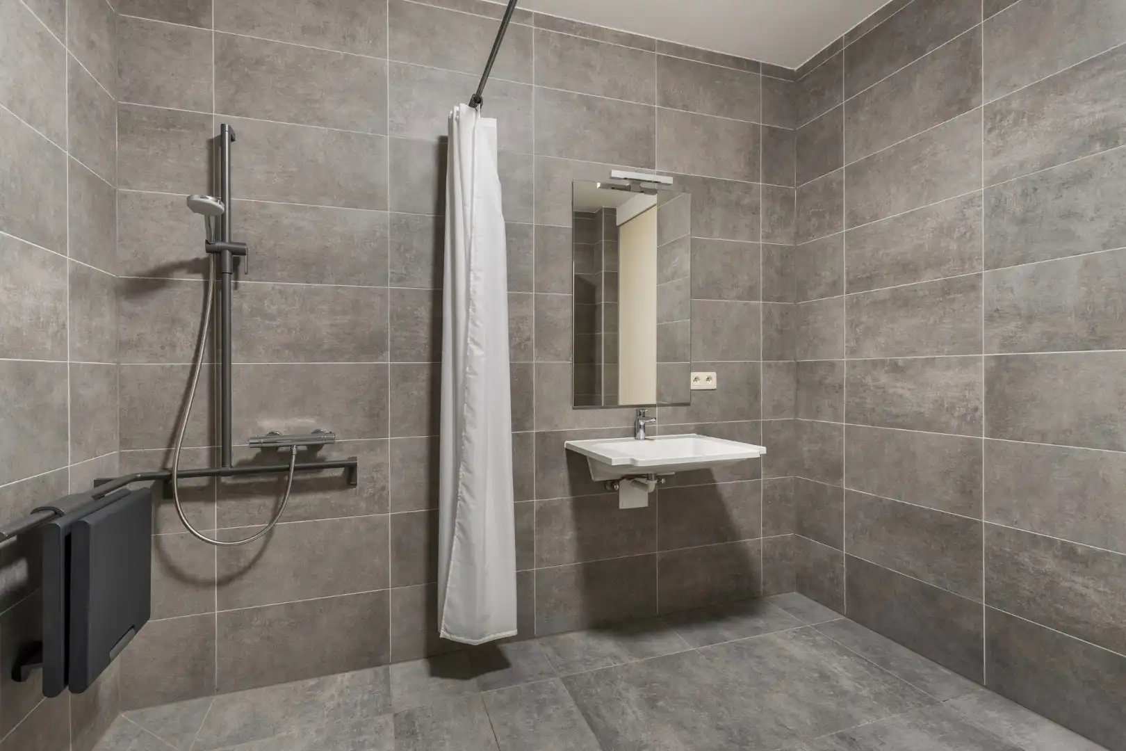 Zorgeloos wonen in het hart van Kortessem – assistentiewoning met alle comfort foto 10