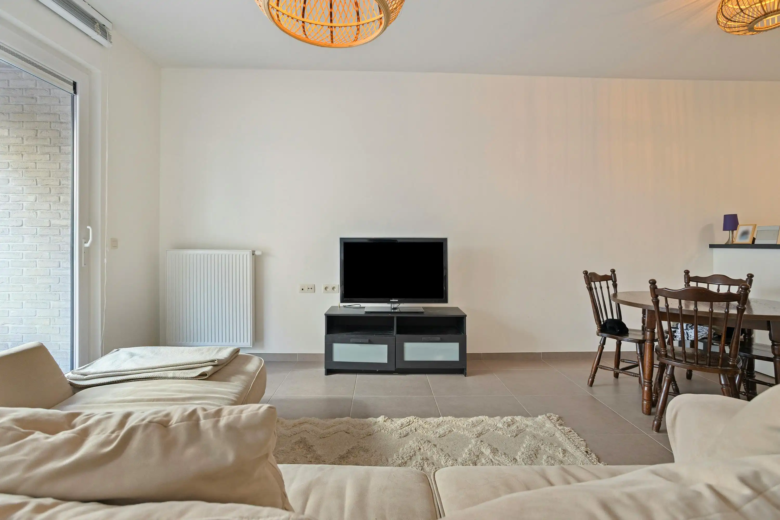 Modern appartement met private tuin in centrum Roeselare foto 4