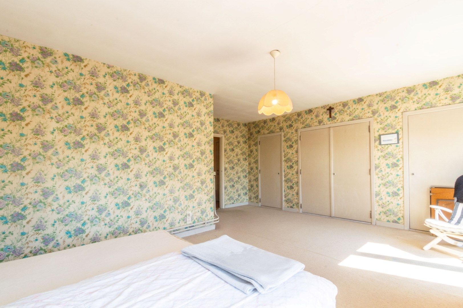 RUIME WONING MET 4 SLAAPKAMERS, GARAGE & ZUID-TUIN ! foto 15