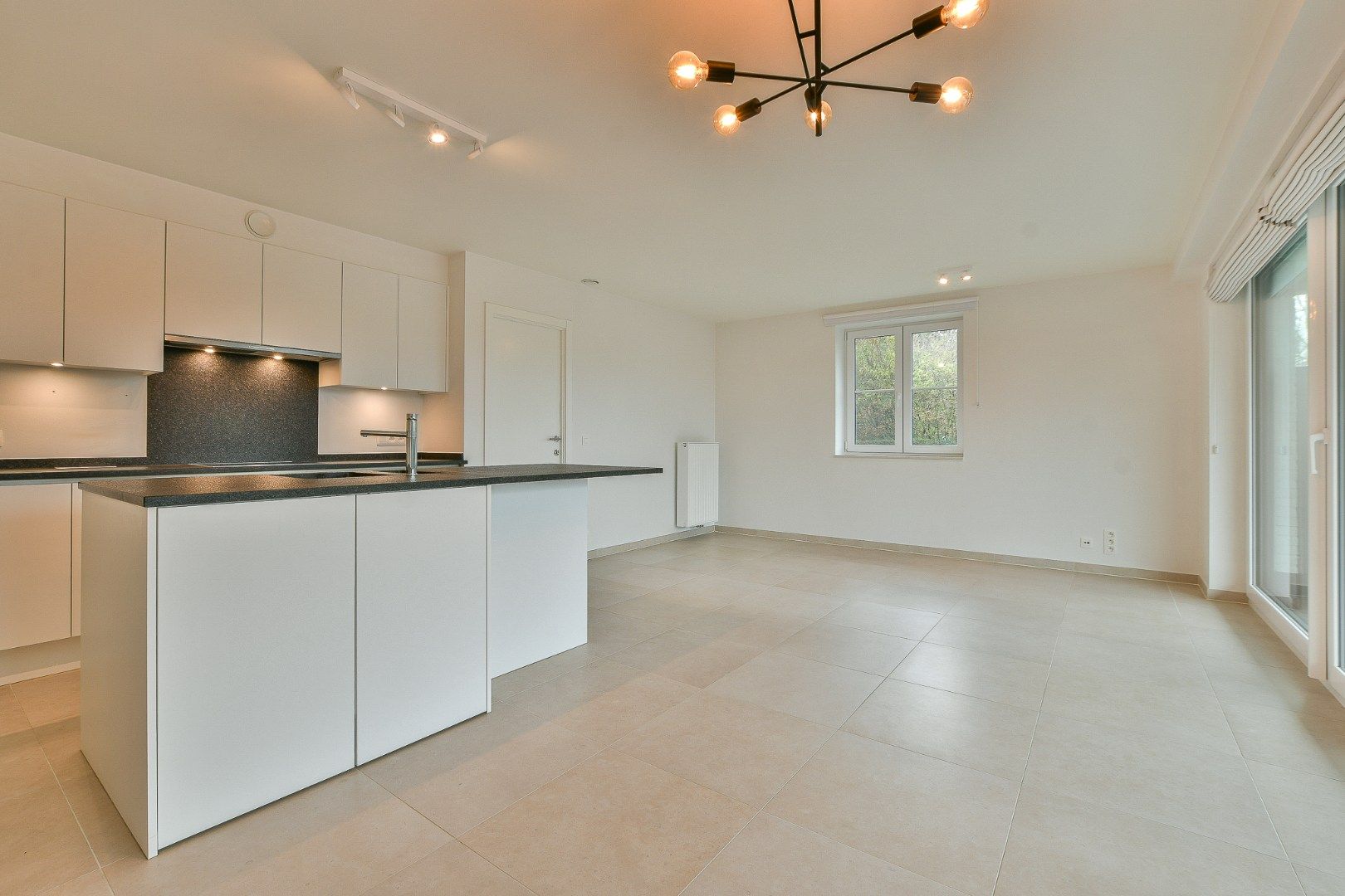 Gelijkvloers 2-slaapkamerappartement in recente residentie 'Royal Golf Garden' te De Haan - Vosseslag foto 8