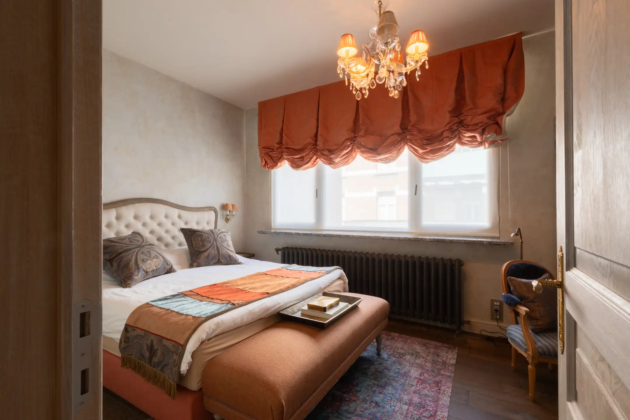 ANTWERPEN - Volledig gerenoveerd appartement foto 6