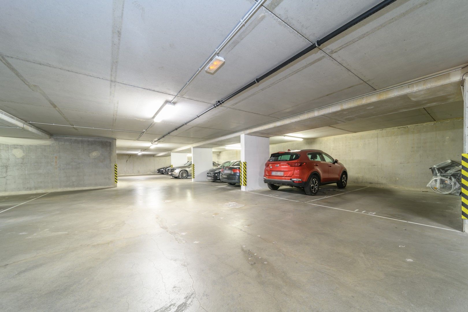 Instapklaar 2-slaapkamer appartement foto 15