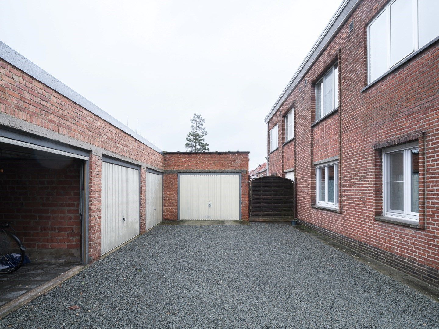 Gerenoveerd dakappartement met ruim zon-terras foto 7