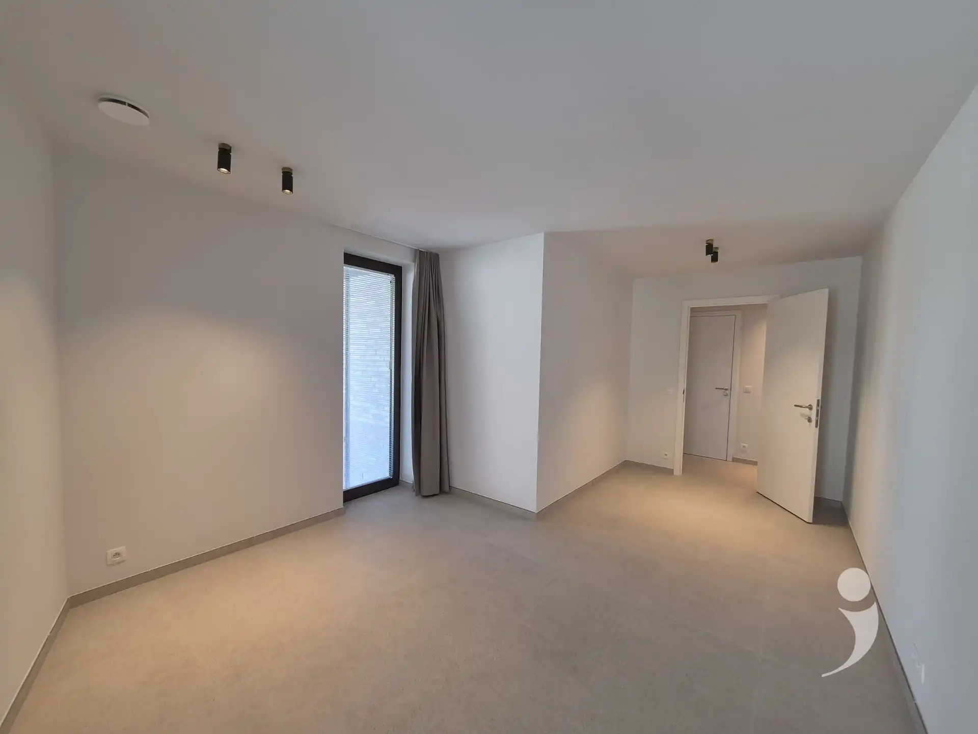 gelijkvloerse nieuwbouw appartement foto 16