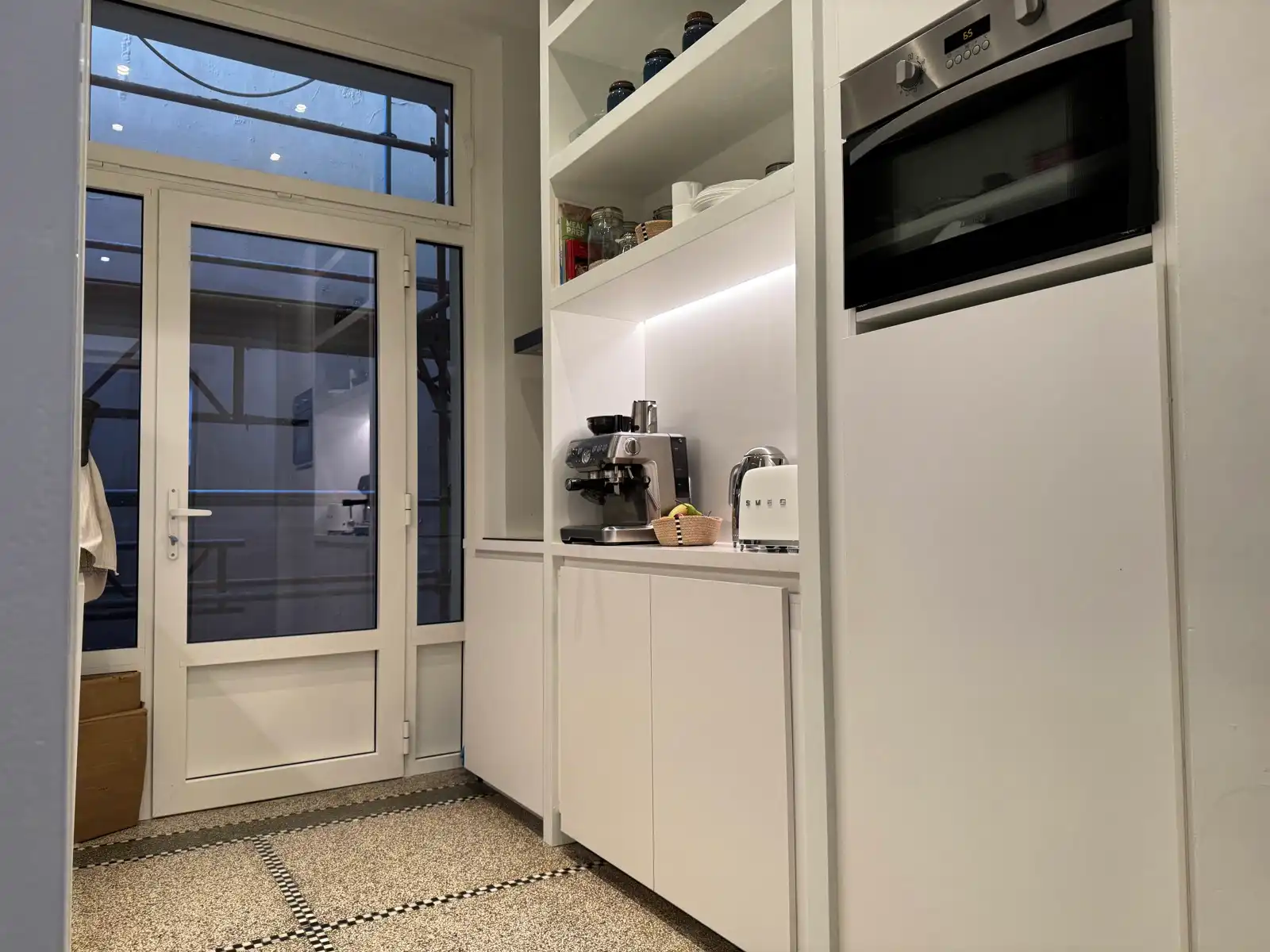 GEMEUBELD charmant en authentiek 2 slpk 110m² + terras foto 8