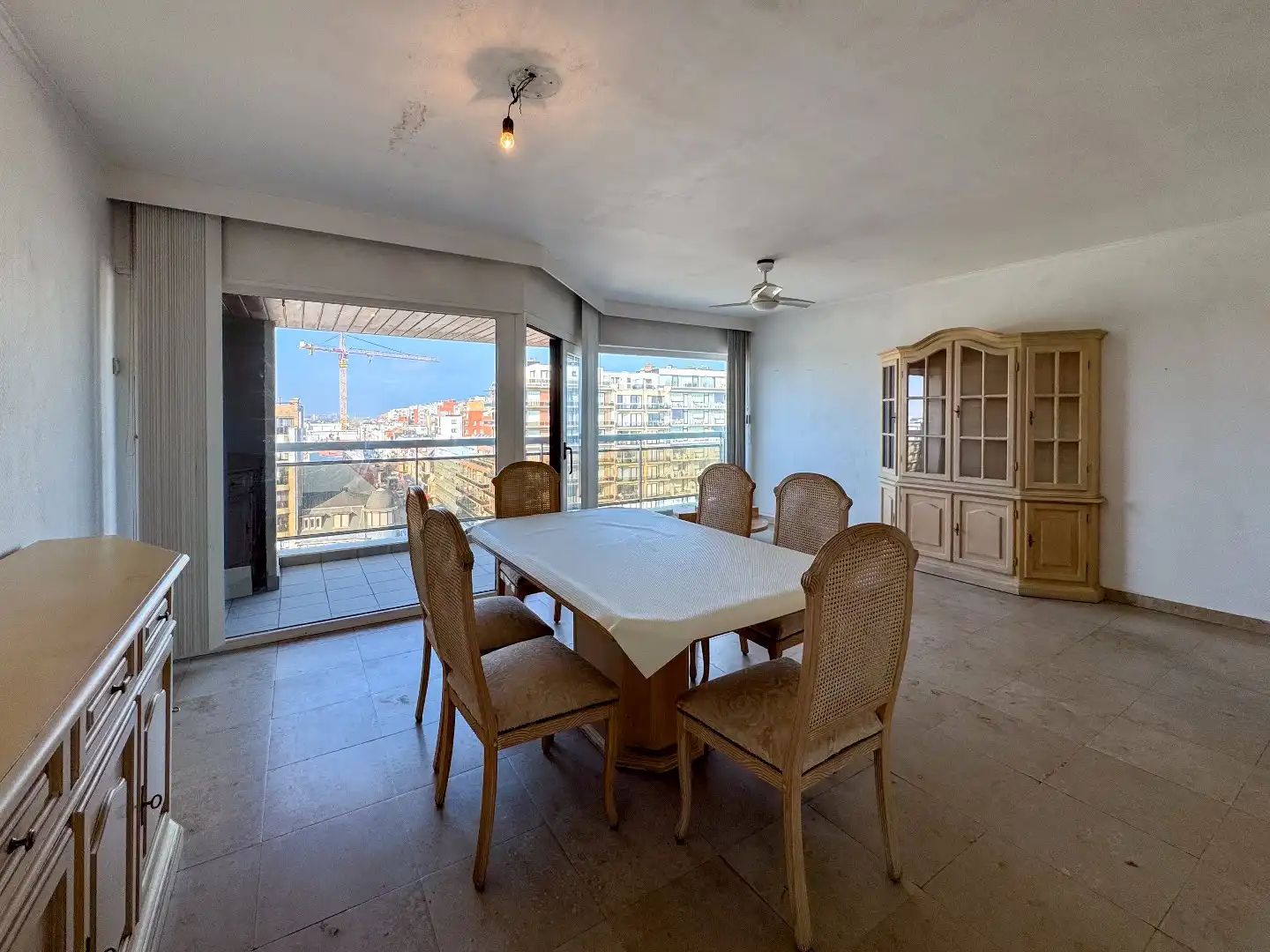 Zongericht appartement met zeezicht op de 8e verdieping. foto 7