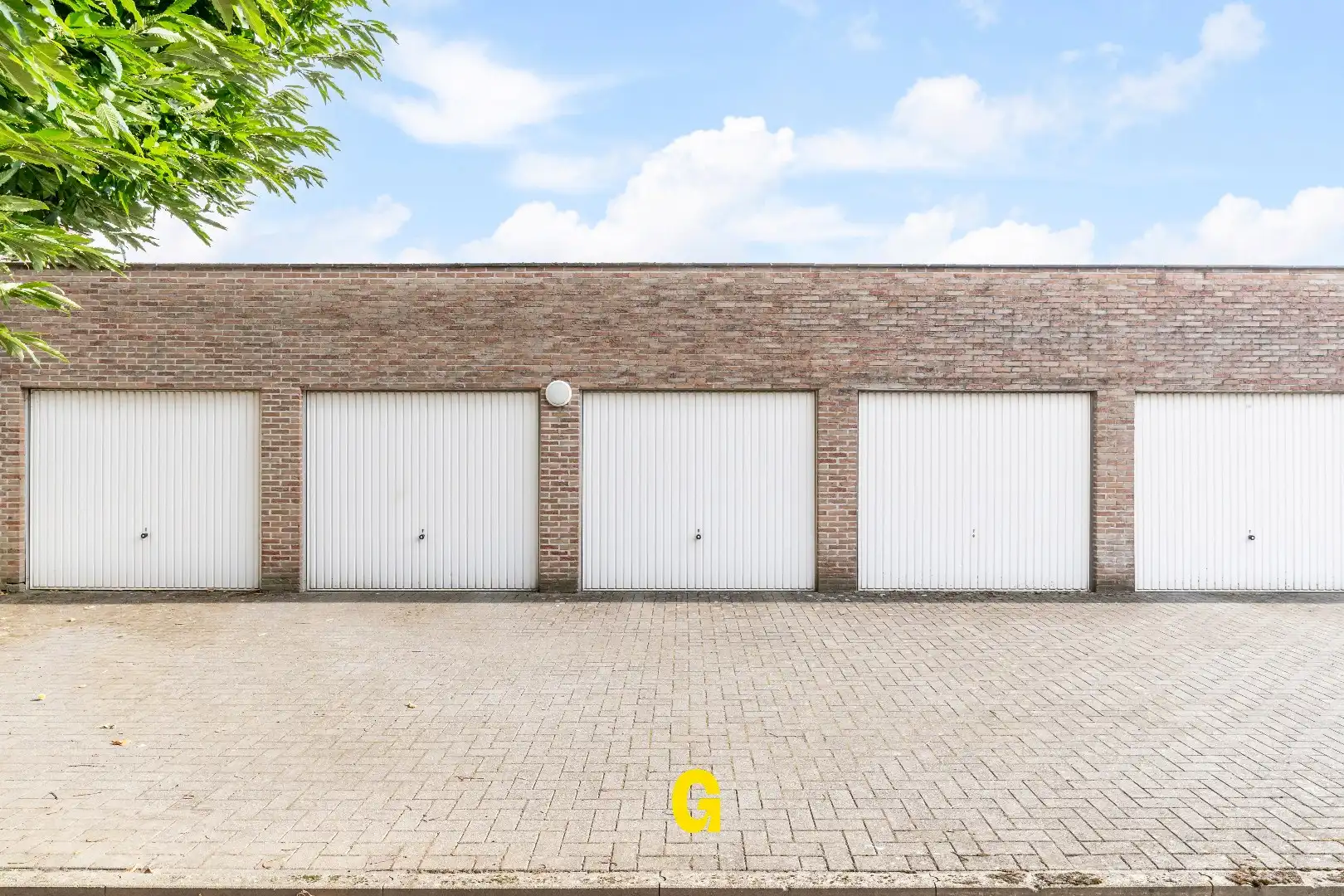 Ruim duplex appartement met 4 slaapkamers en terras in centrum van Hoeselt foto 26