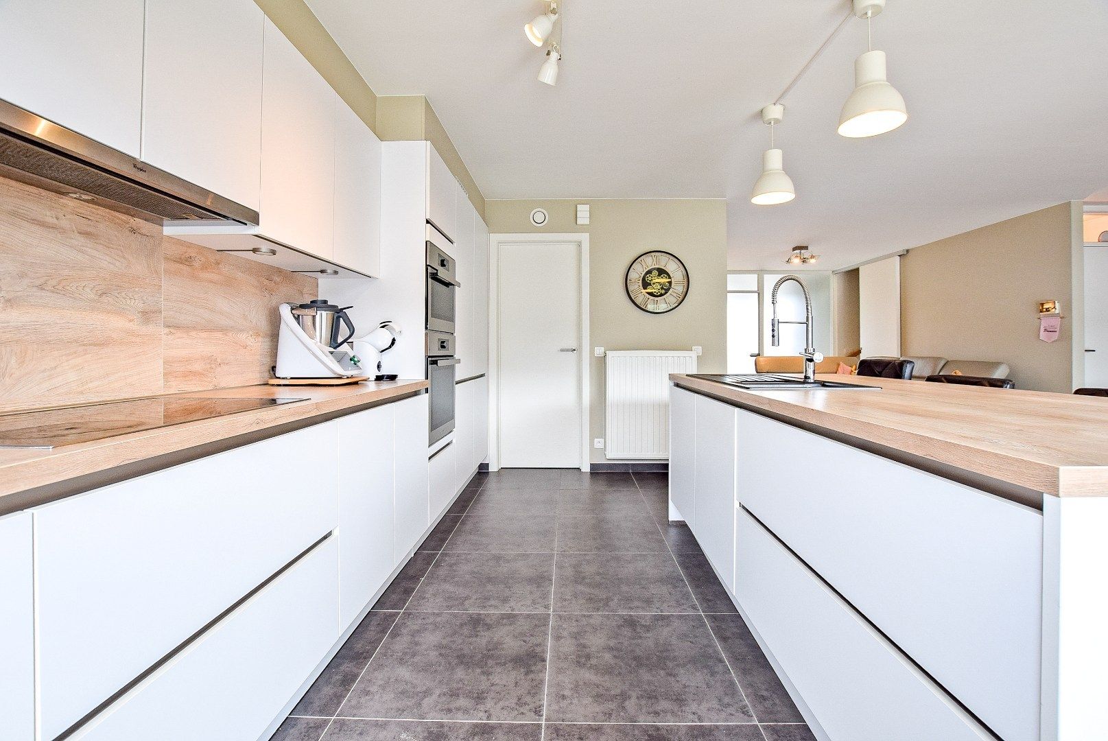  Instapklare energiezuinige woning met 3 slaapkamers te Vleteren.  foto 3
