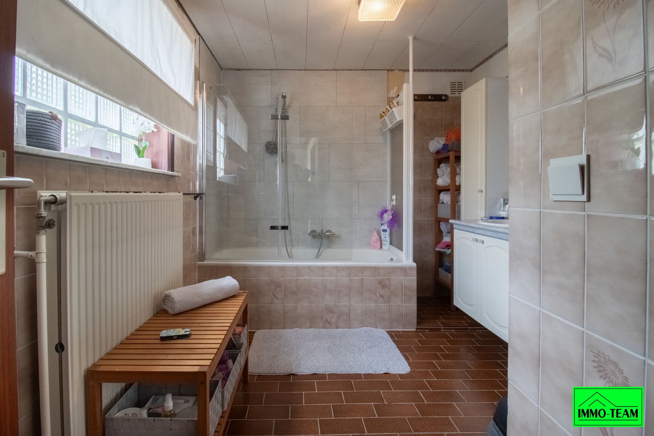 Ruime, instapklare woning met 4 slaapkamers foto 9