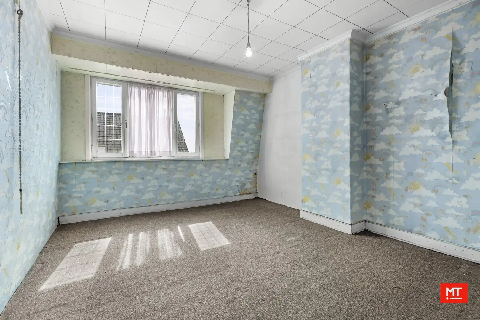 Te renoveren halfopen woning met 3 slaapkamers, Westgerichte tuin en garage op een rustige locatie in Beselare foto 12