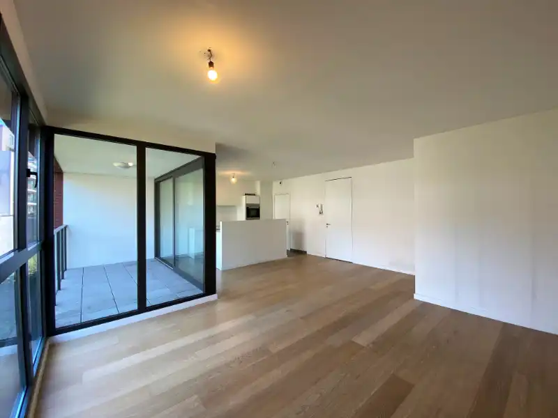 LICHTRIJK EN ENERGIEZUINIG APPARTEMENT NABIJ DE WATERSPORTBAAN foto 2