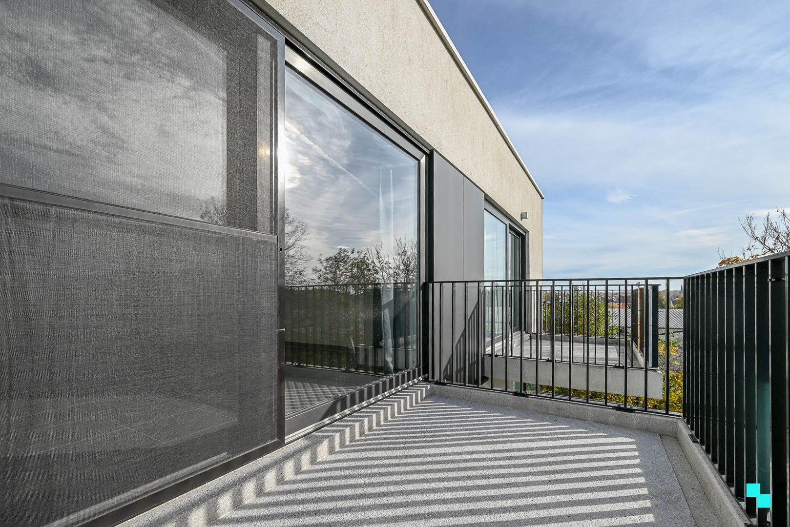 Instapklaar appartement met 2 slaapkamers en zonnig terras foto 12
