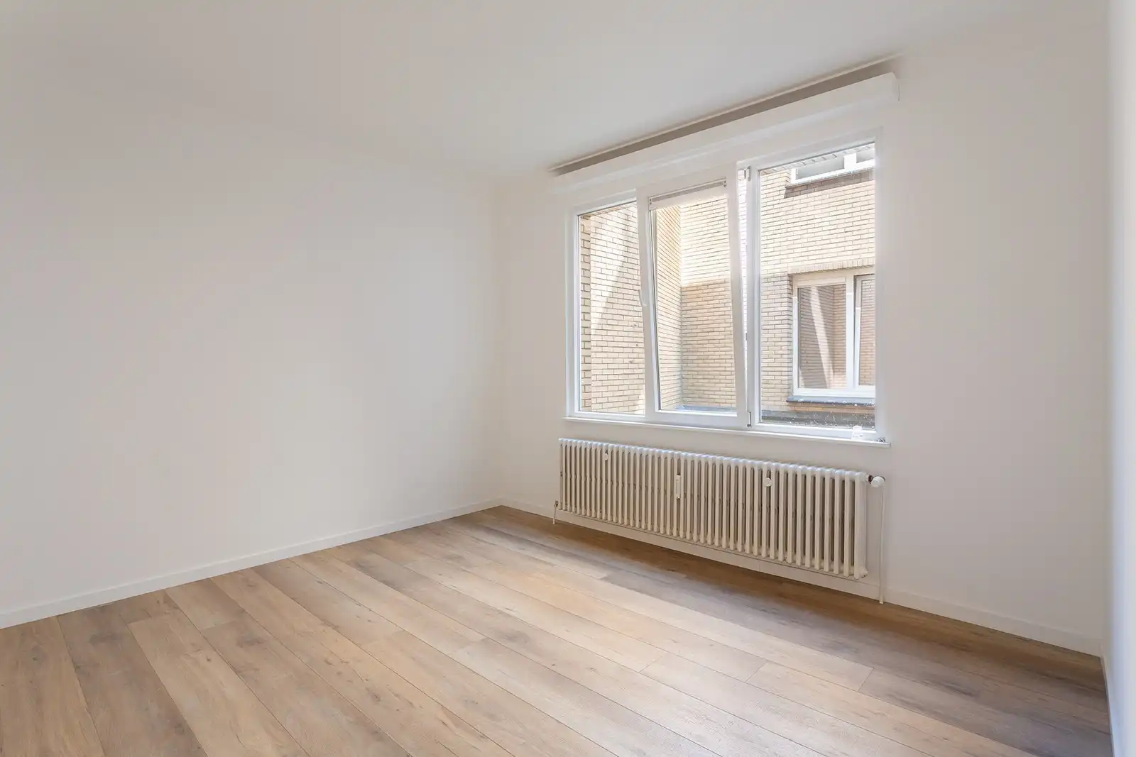 Volledig gerenoveerd appartement met terras foto 11