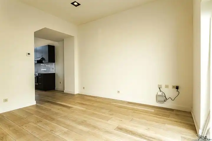 Wonen aan de voet van het station te Berchem foto 5