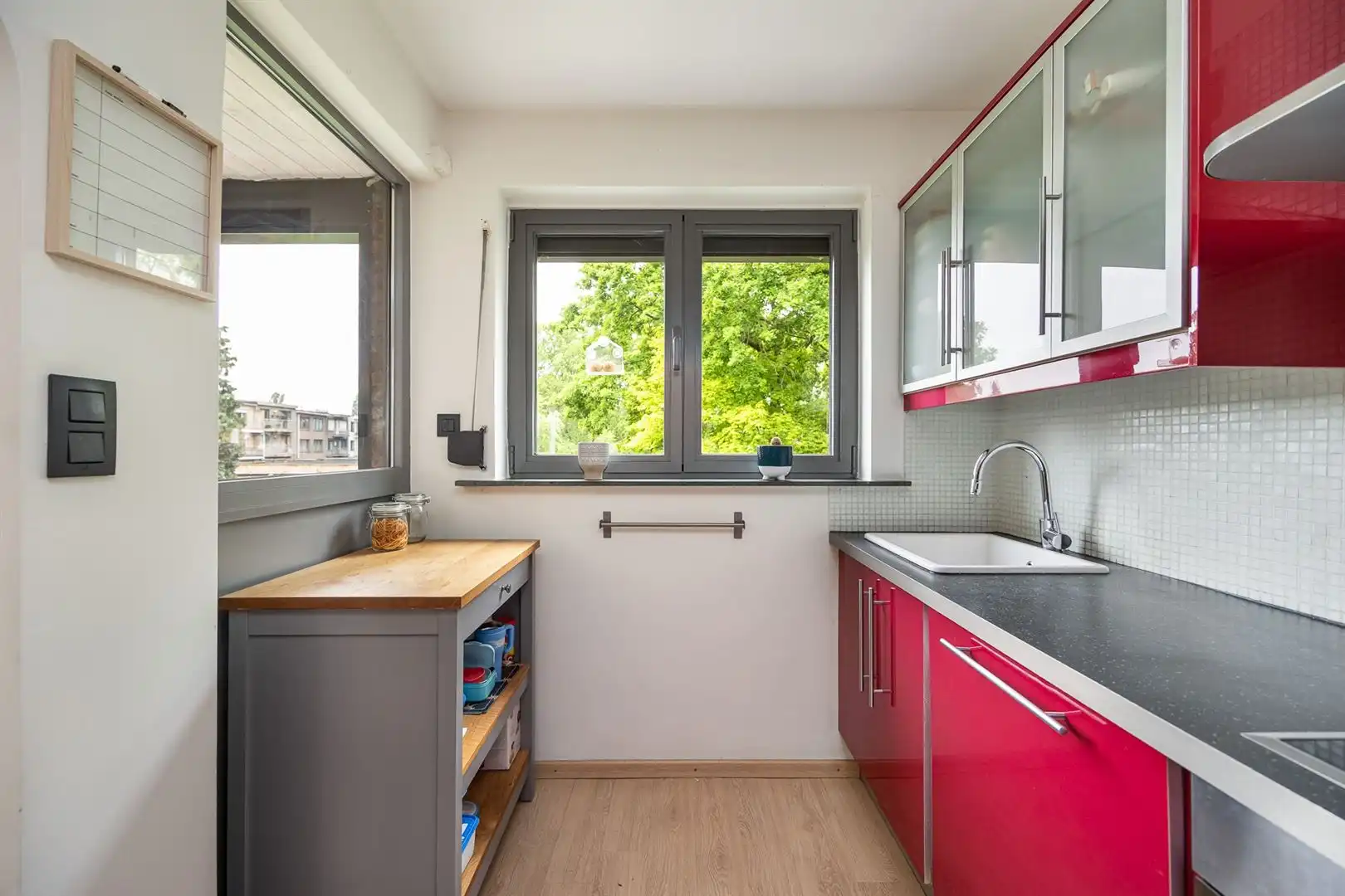 Gunstig gelegen bel-etage met 4 slaapkamers foto 13