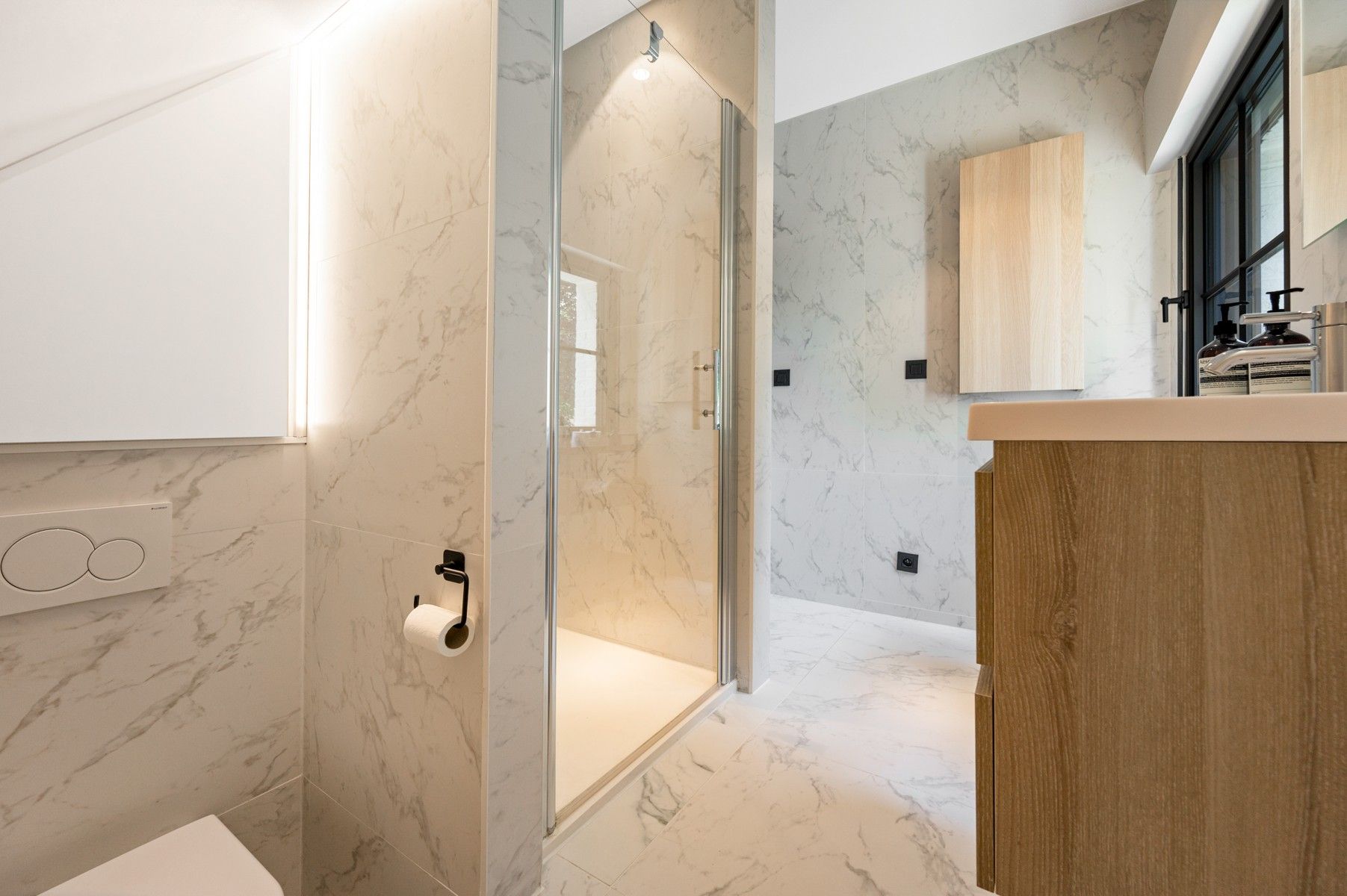 Luxueus en stijlvol wonen op een uitstekende locatie foto 14