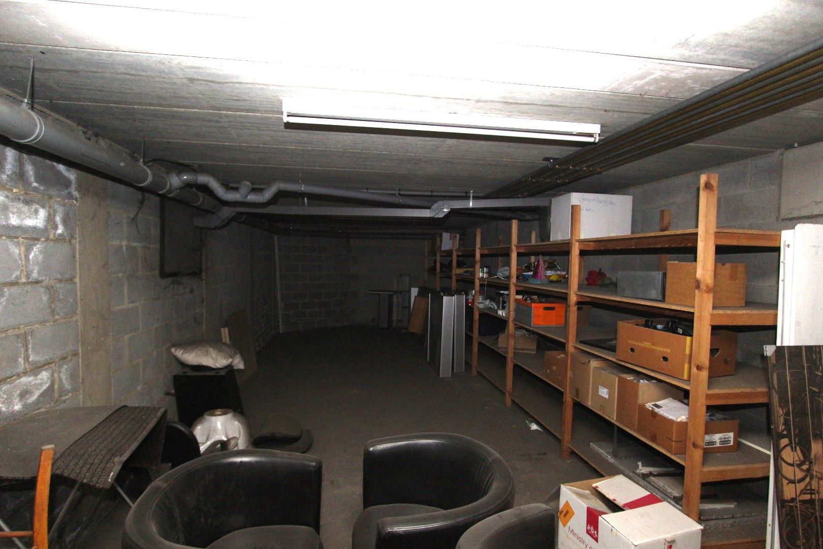 Handelsruimte op toplocatie en optimale zichtbaarheid in Tongeren foto 17