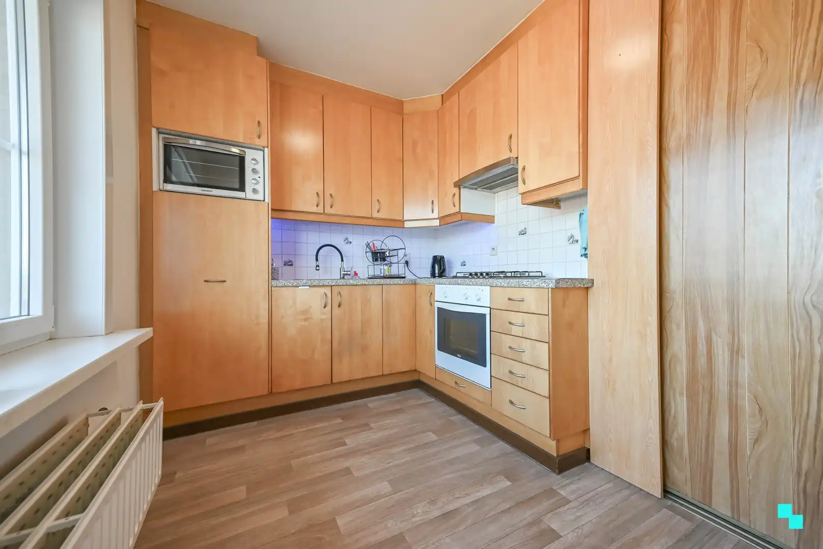 Gunstig gelegen en energiezuinig 2-slaapkamerappartement te Izegem foto 9