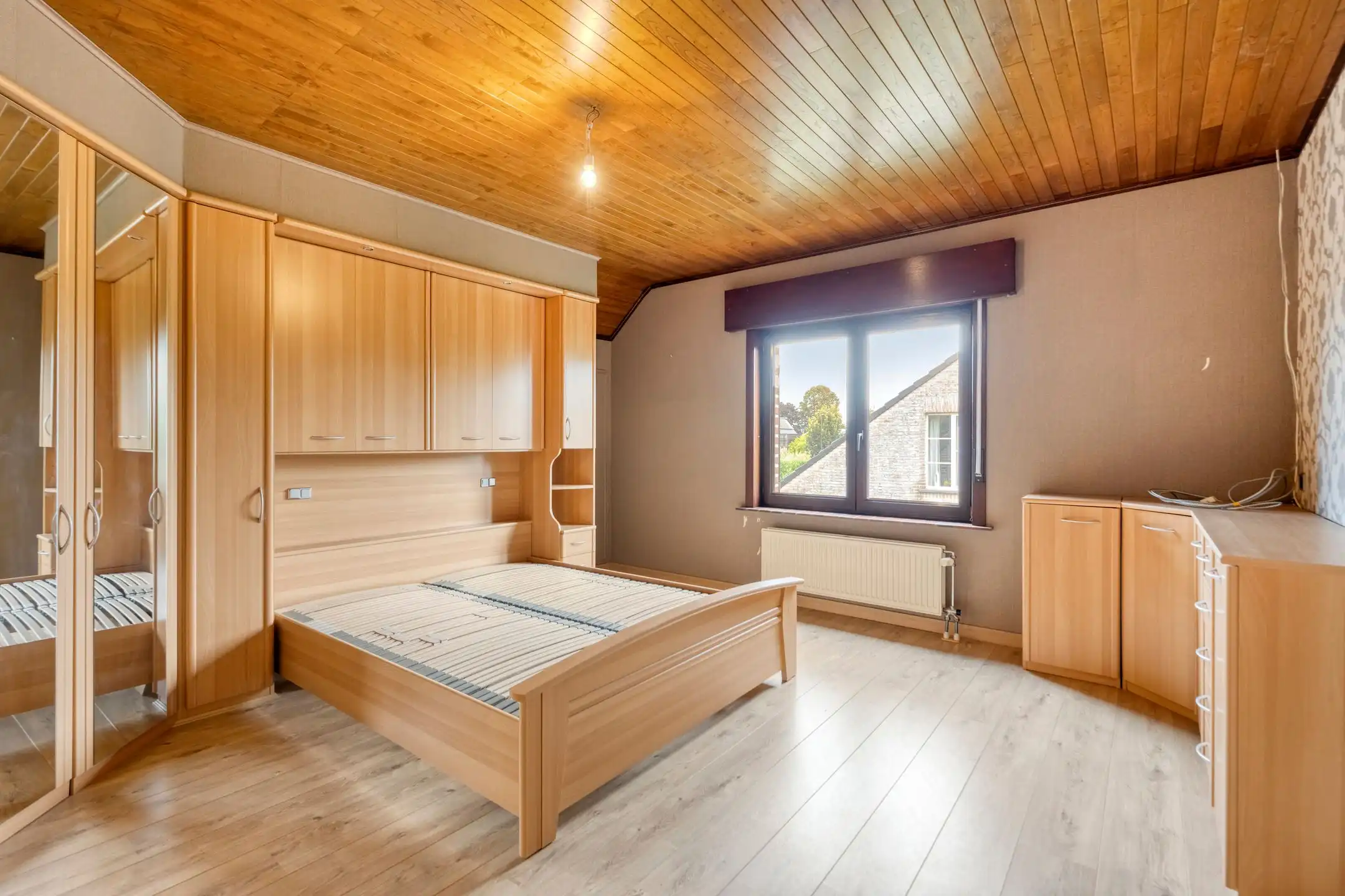 Vrijstaande villa in het groene Pellenberg foto 14