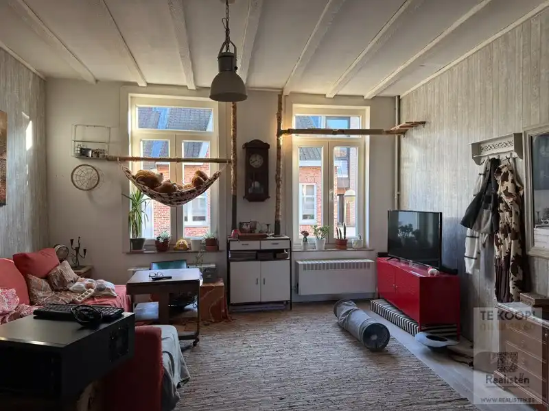 2 Appartementen + 4 winkels foto 6