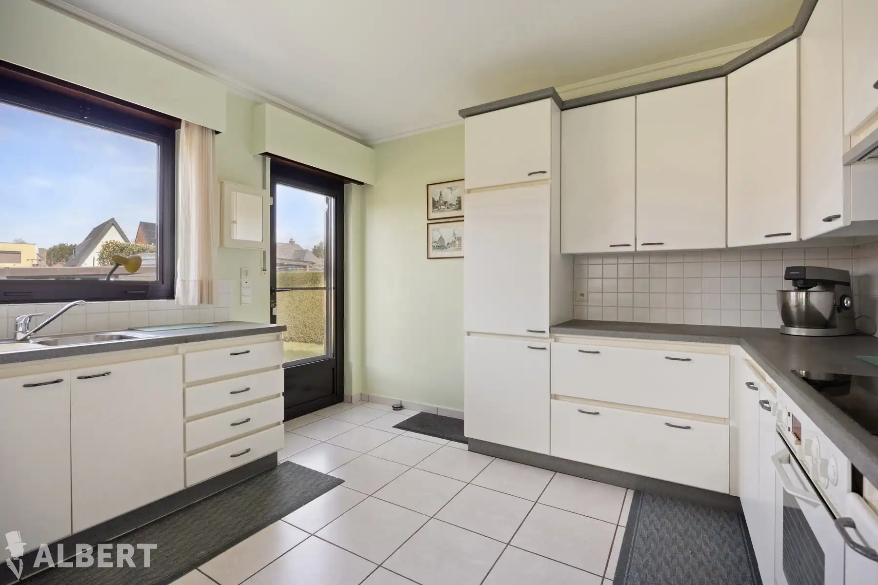 Bungalow te koop foto 5