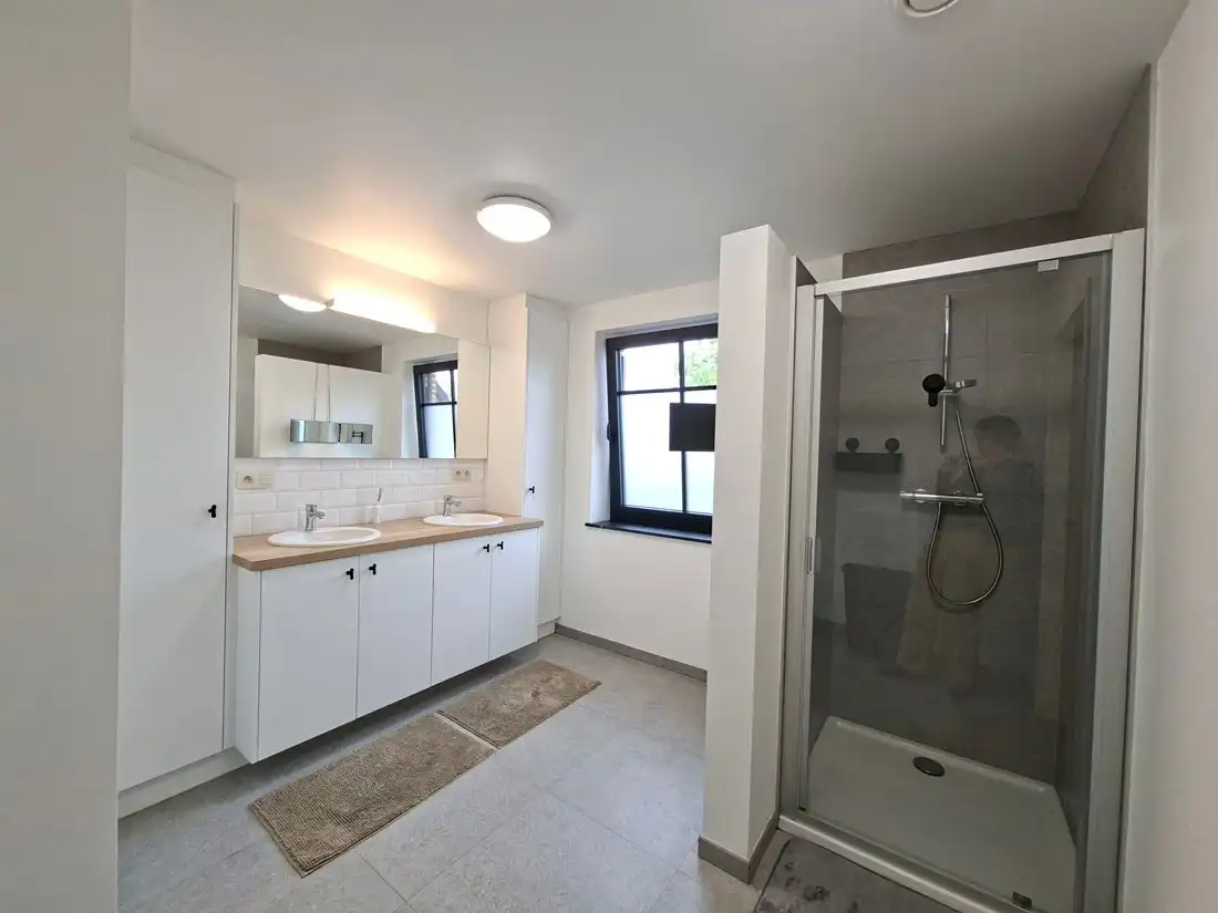 Stijlvolle nieuwbouw woning te Peer foto 17