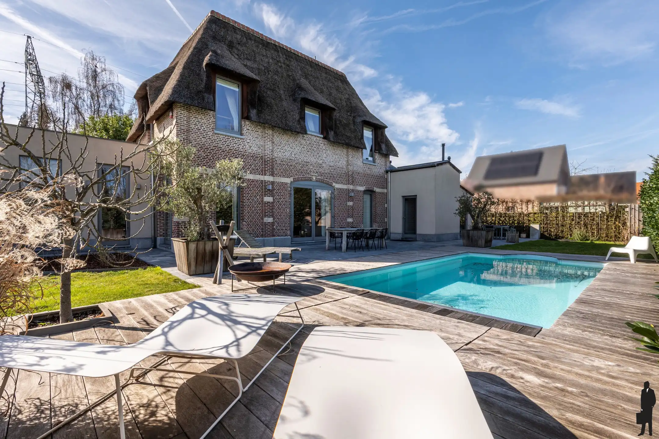 Unieke villa met zwembad, 4 slpk en zuidgerichte tuin foto 29